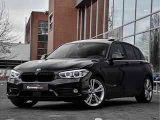 BMW 1 Serie 118i Corporate Lease High Executive Pano H&K Keyless ACC LED M-Sport Leder
