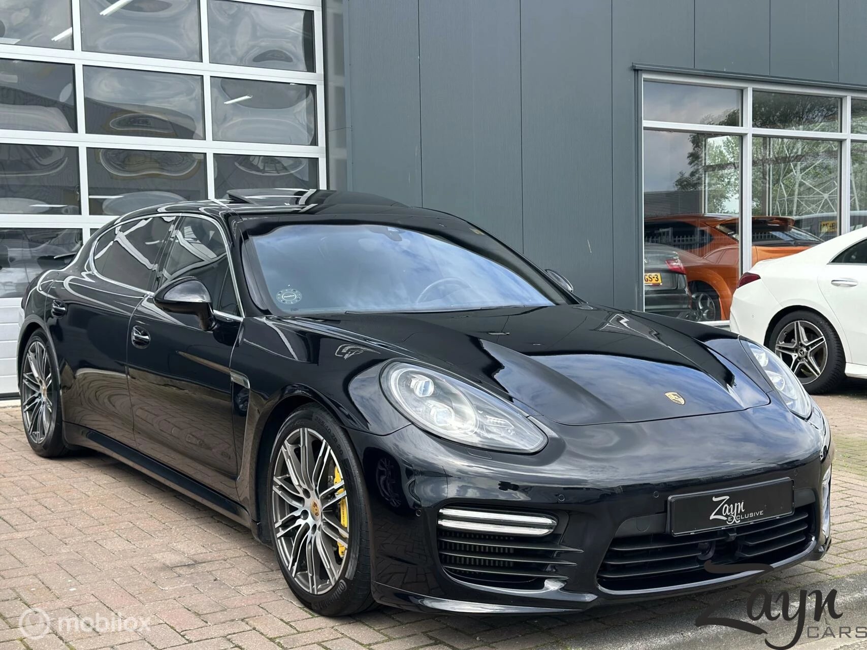 Hoofdafbeelding Porsche Panamera