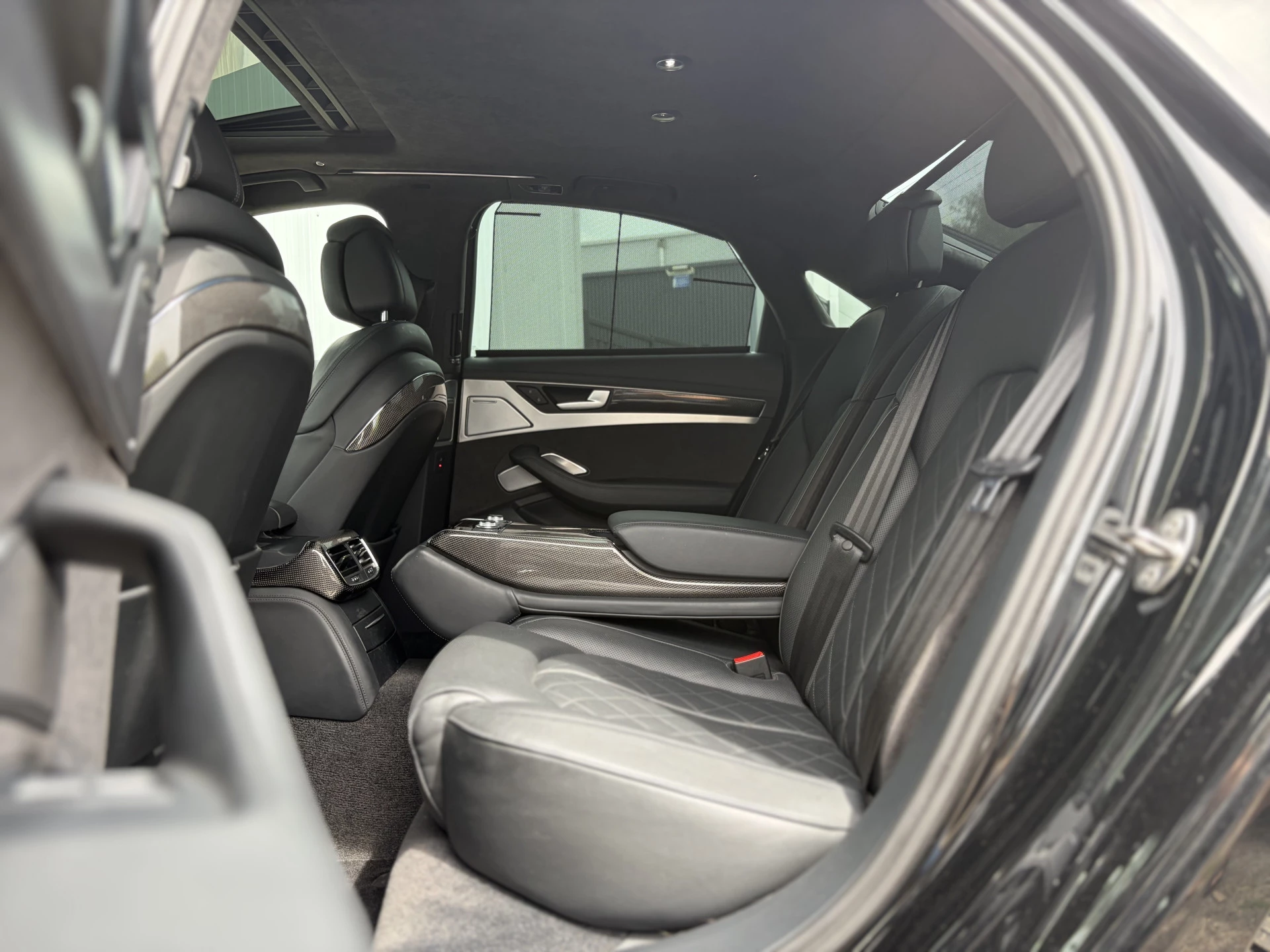 Hoofdafbeelding Audi A8