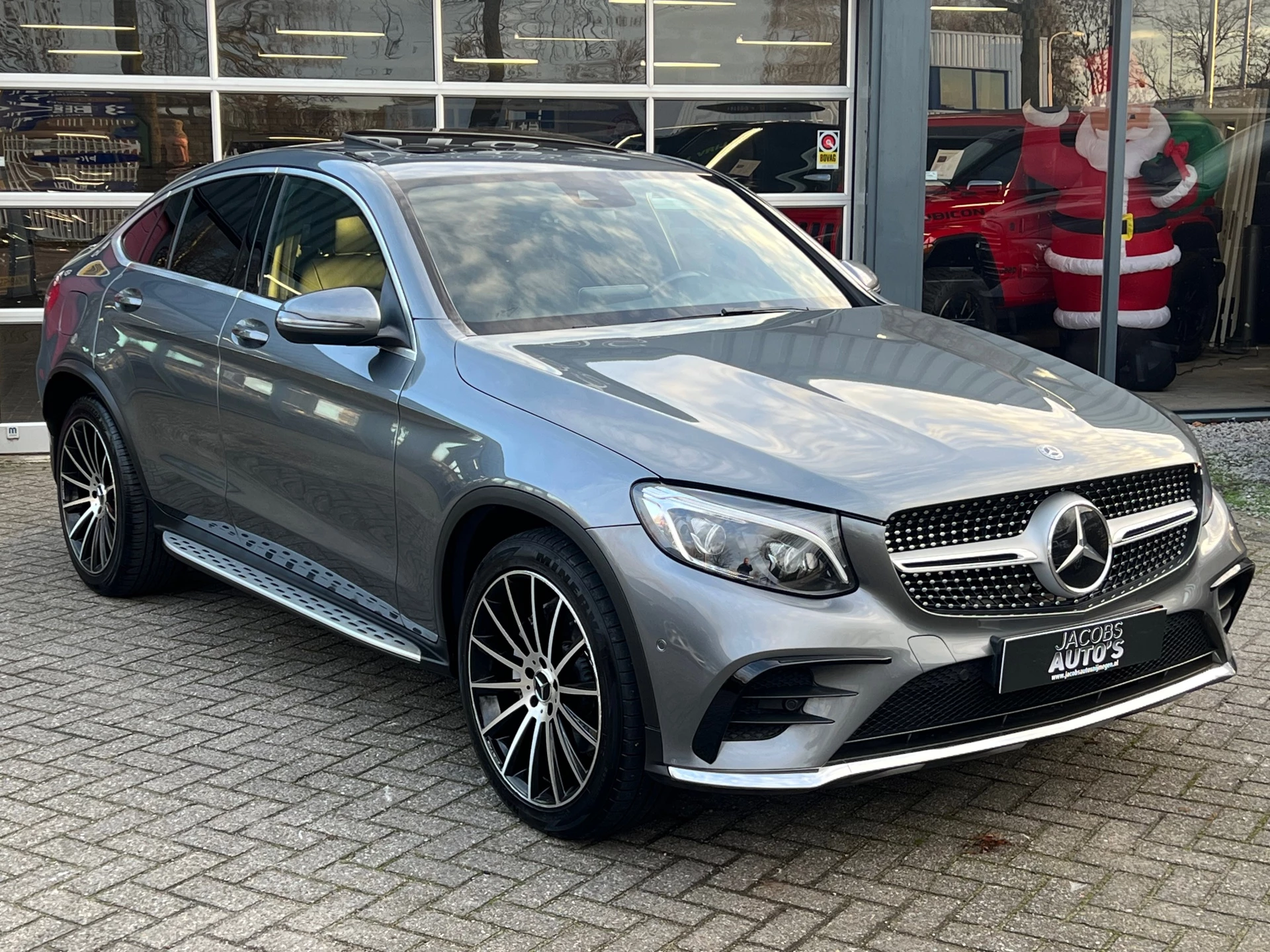 Hoofdafbeelding Mercedes-Benz GLC