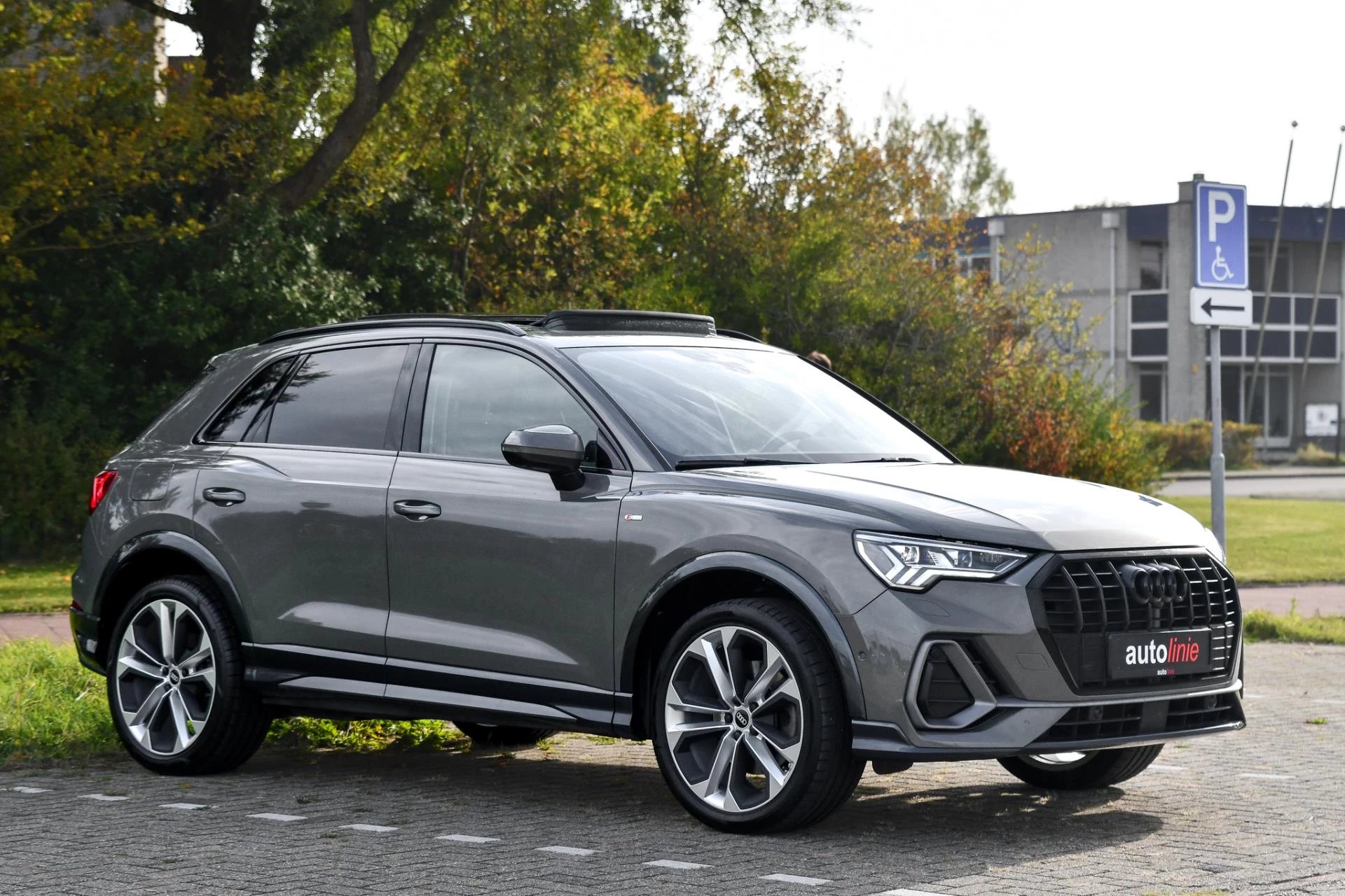 Hoofdafbeelding Audi Q3