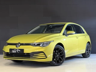Volkswagen Golf 1.0 eTSI Life Business | Camera | Stoel/Stuurverw. | Apple Carplay | LED | Navi