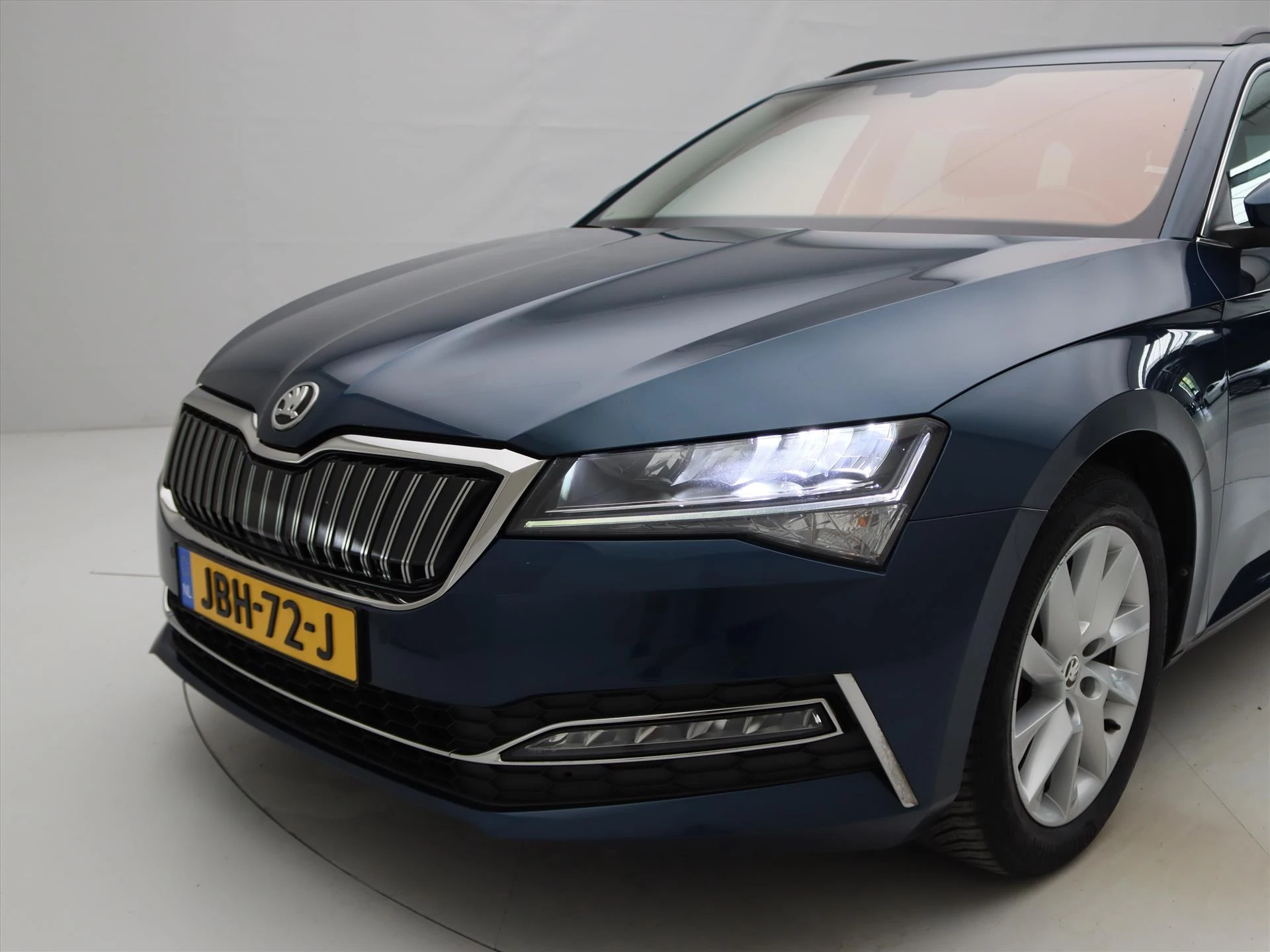 Hoofdafbeelding Škoda Superb