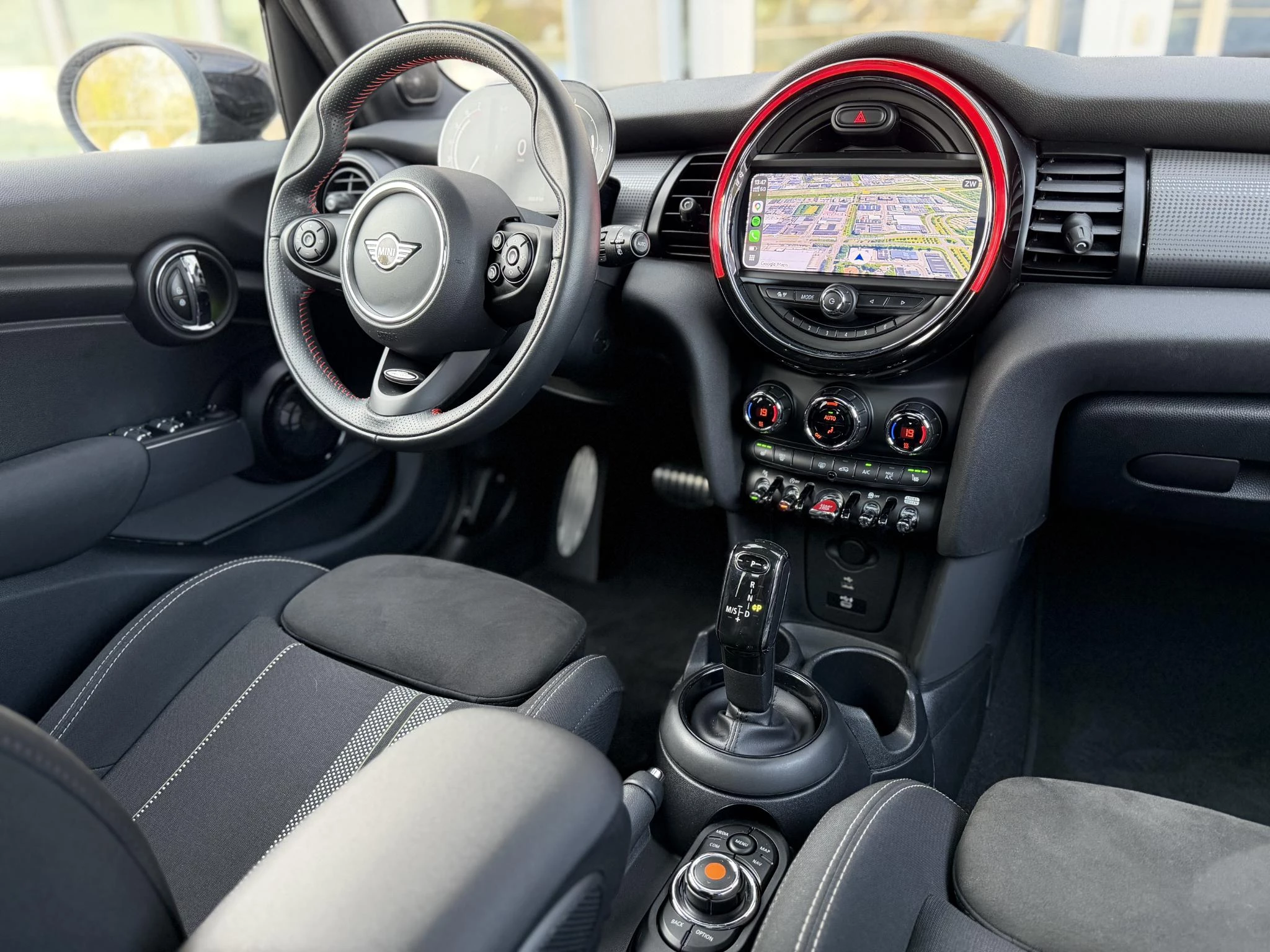 Hoofdafbeelding MINI Cooper