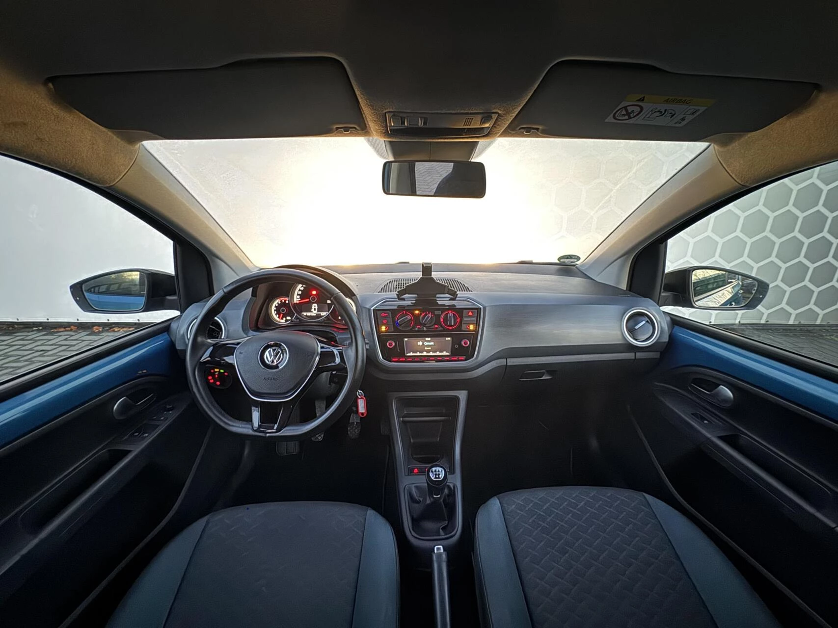 Hoofdafbeelding Volkswagen up!