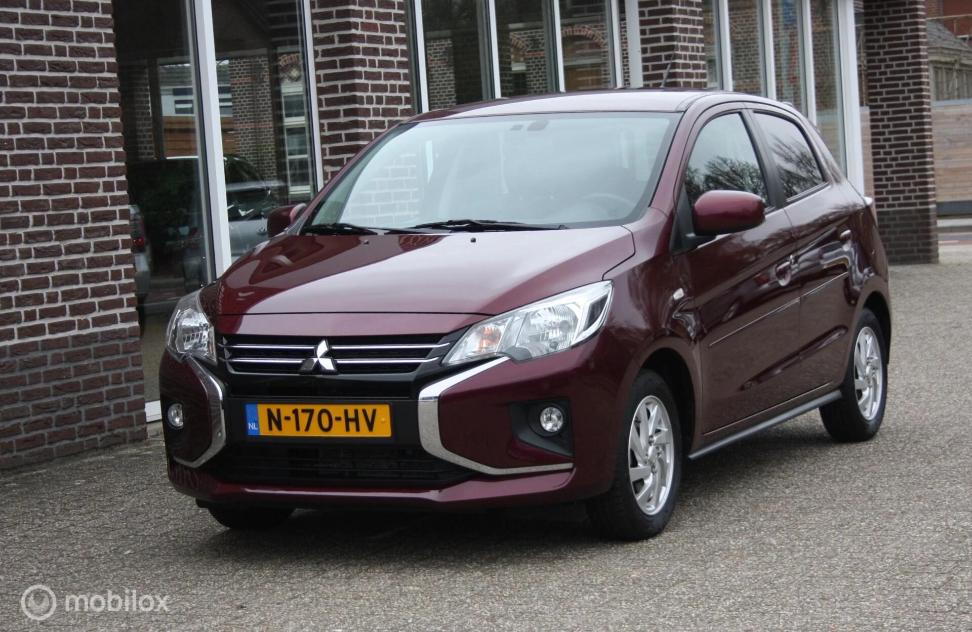 Hoofdafbeelding Mitsubishi Space Star