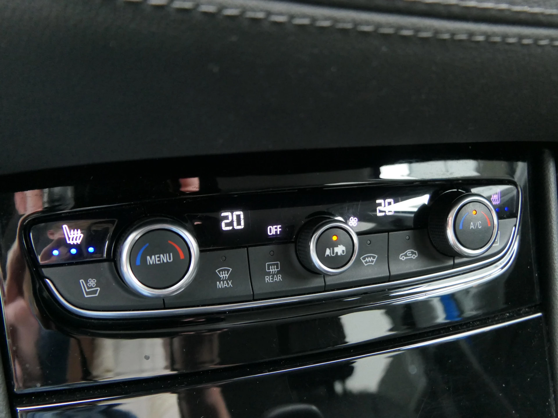 Hoofdafbeelding Opel Grandland X