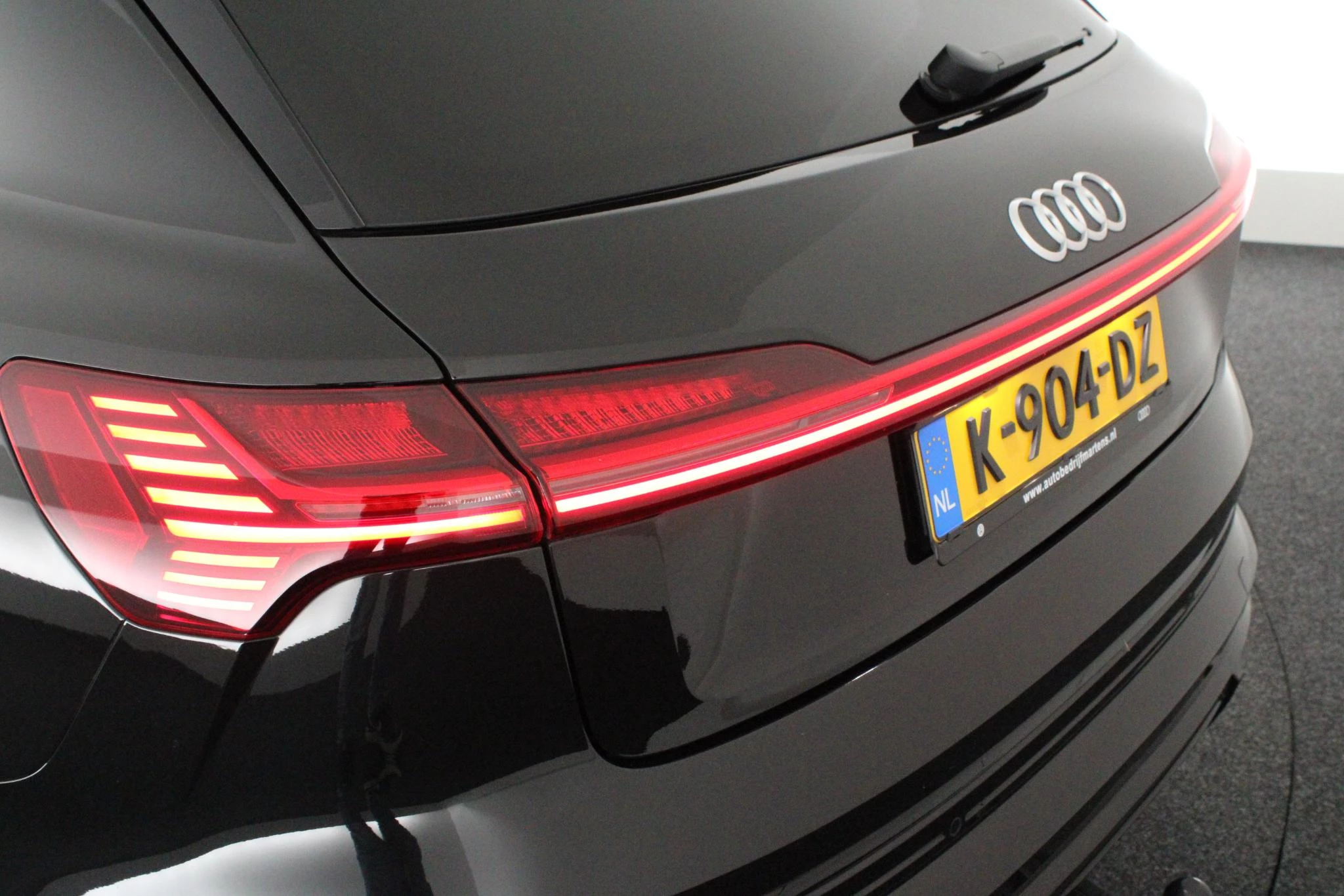 Hoofdafbeelding Audi e-tron