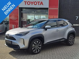 Toyota Yaris Cross 1.5 Hybrid 115 First Edition STUUR EN STOELVERWARMING ADAPTIVE CRUISE CAMERA APPLE CAR PLAY & ANDROID AUTO