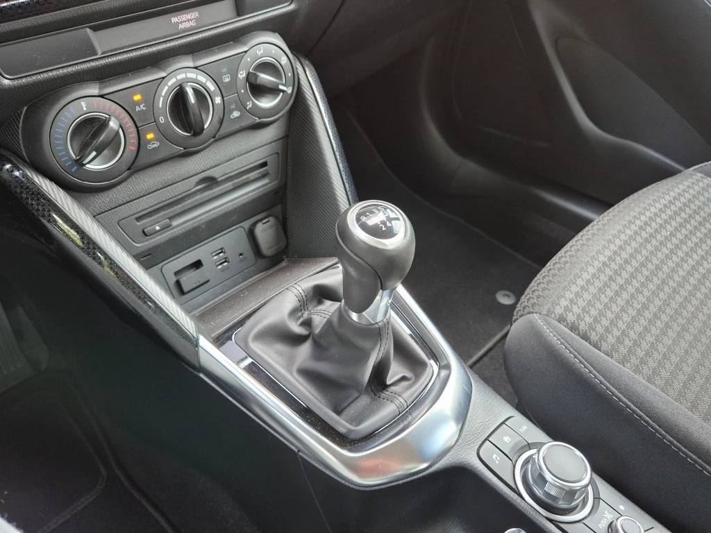 Hoofdafbeelding Mazda 2