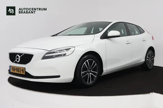 Volvo V40 1.5 T2 Edition+ (STOELVERWARMING, AUTOMAAT, VIRTUAL COCKPIT, PARKEERSENSOREN, CRUISE CONTROL, NAVIGATIE)