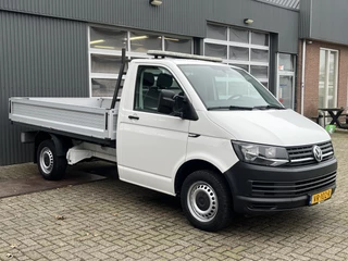Hoofdafbeelding Volkswagen Transporter Volkswagen Transporter 2.0 TDI 140pk Airco Cruise control Trekhaak 2500kg Telefoonverbinding 1e Eigenaar Openlaadbak Pick-up Bakwagen Euro 5 