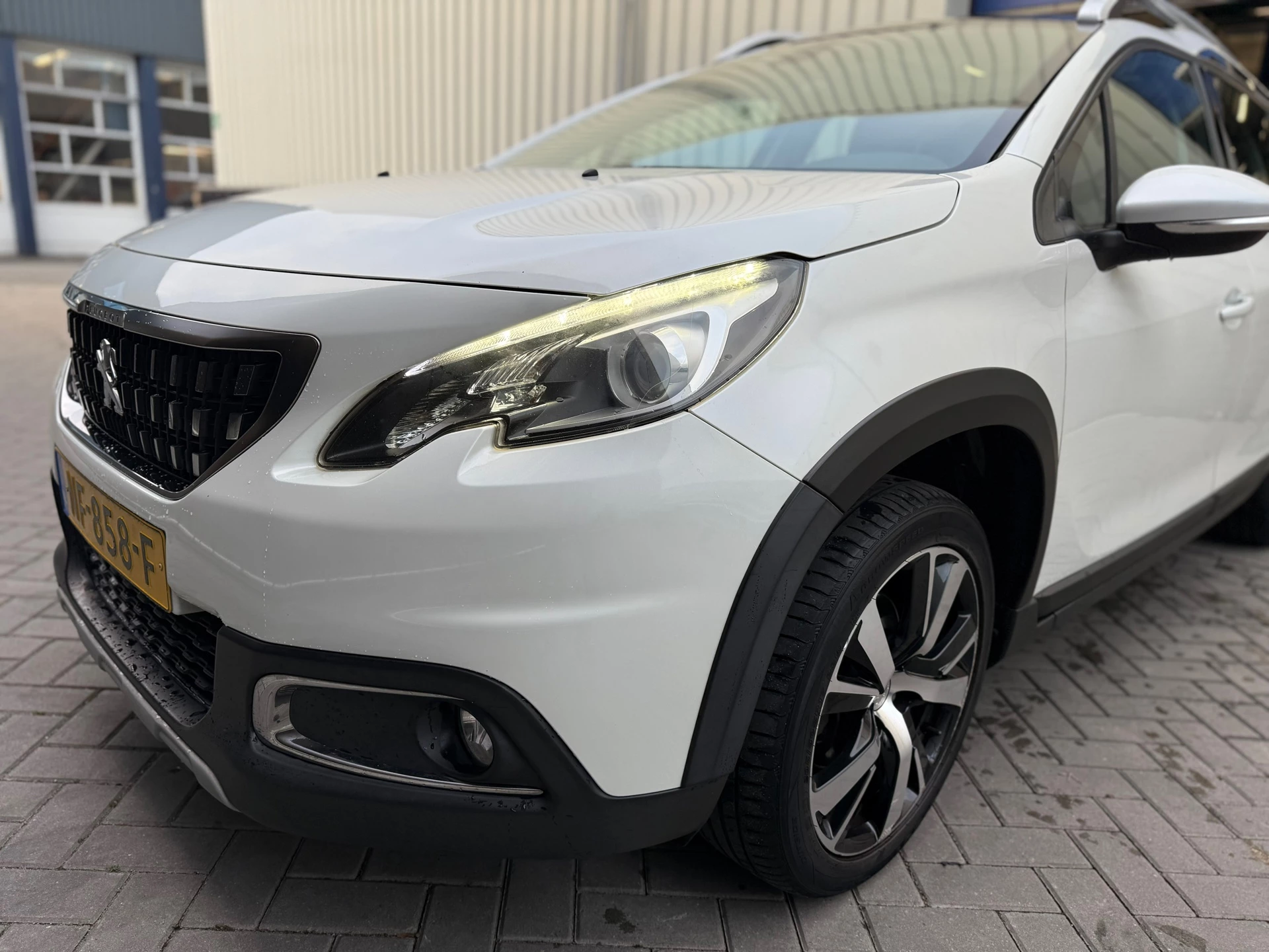 Hoofdafbeelding Peugeot 2008