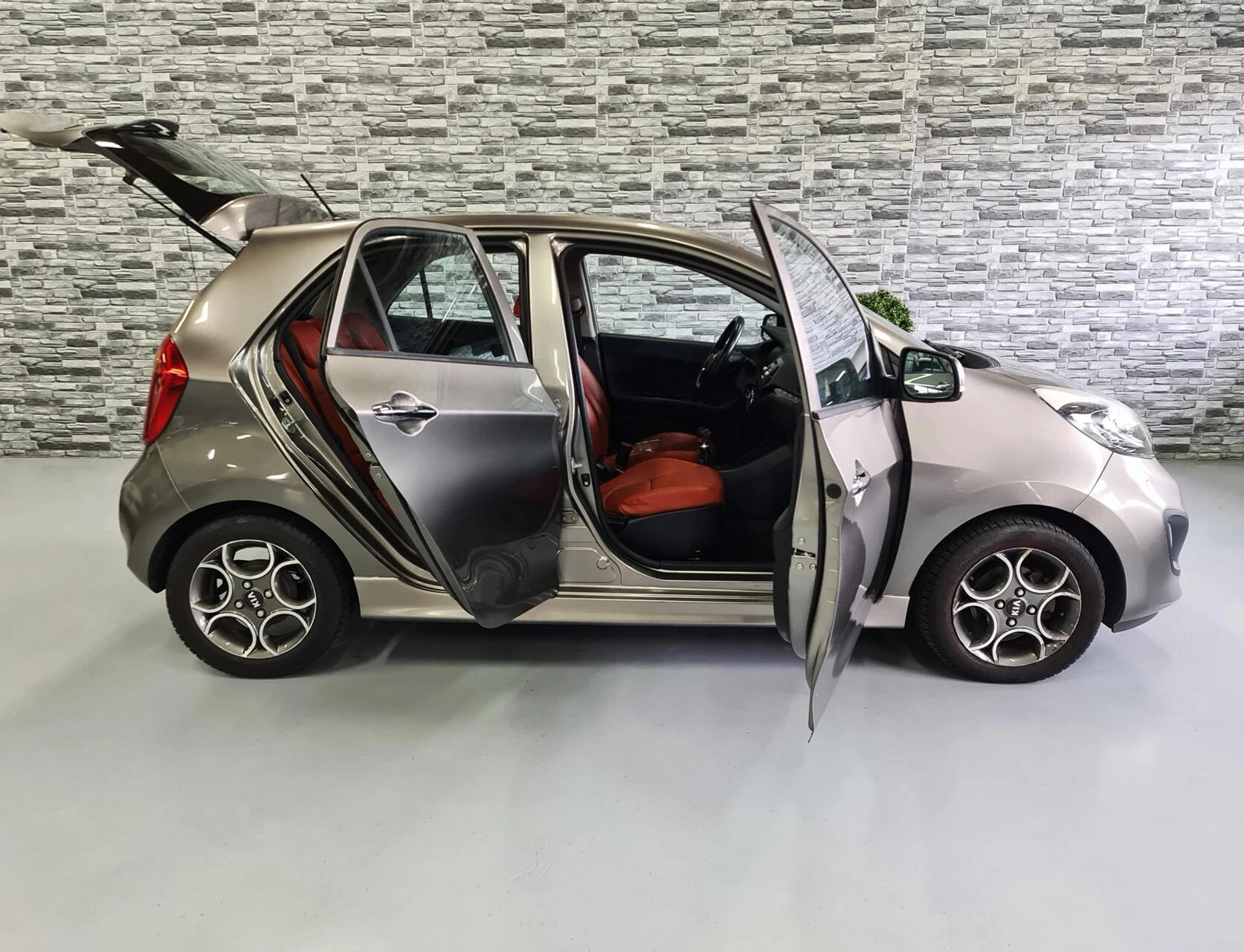 Hoofdafbeelding Kia Picanto