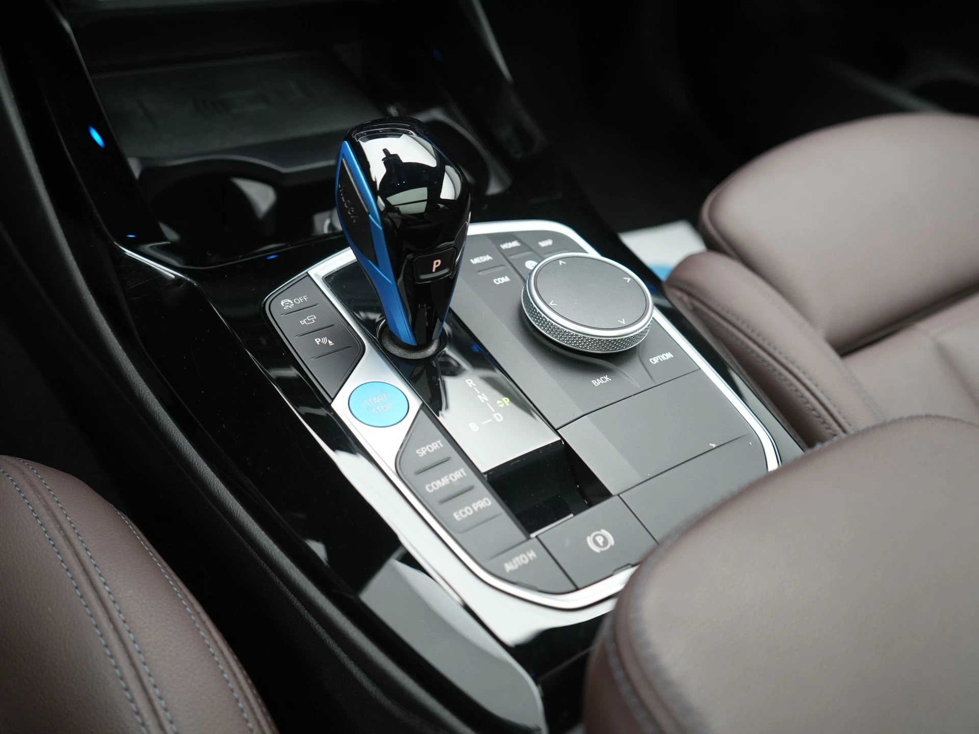 Hoofdafbeelding BMW iX3