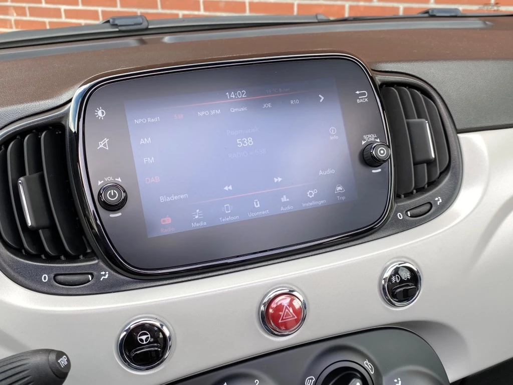 Hoofdafbeelding Fiat 500C