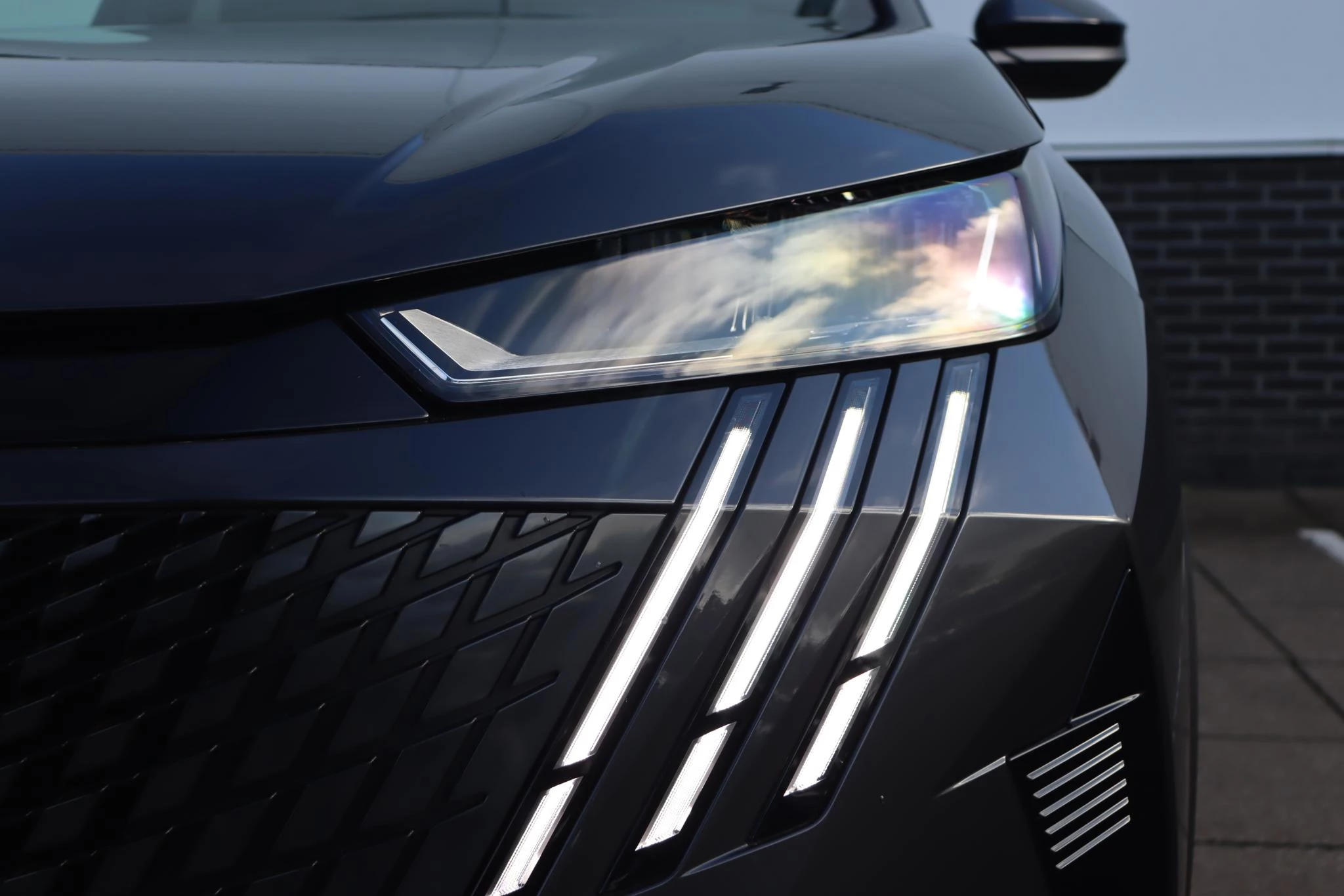 Hoofdafbeelding Peugeot e-3008