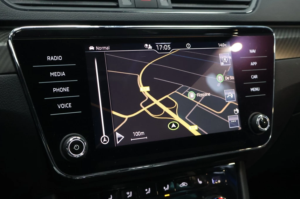 Hoofdafbeelding Škoda Superb