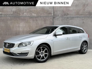 Volvo V60 2.0 T3 Ocean Race | Trekhaak | Navigatie | Leder | Stoel/Stuur verwarming | Standkachel | Xenon |