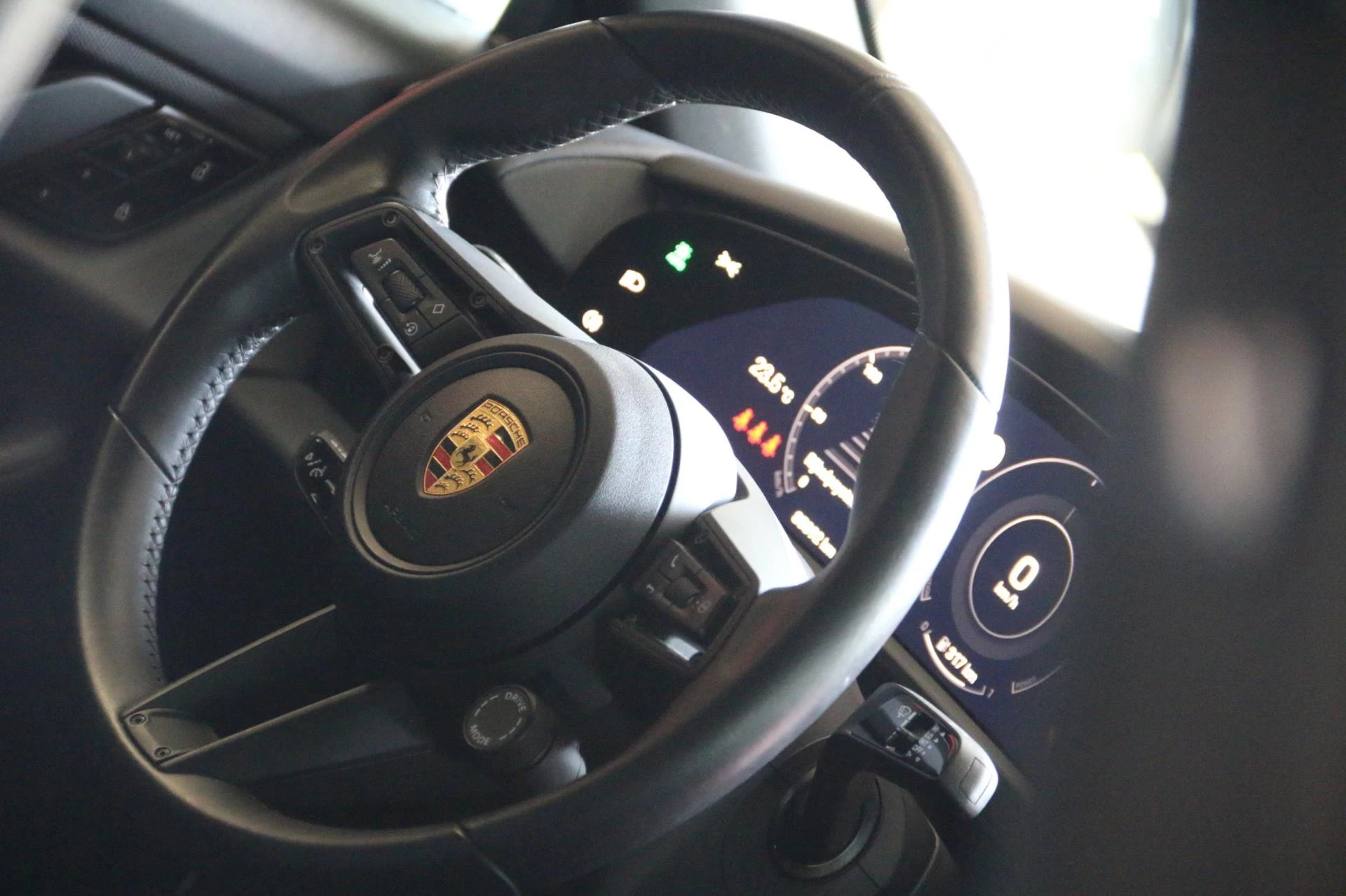 Hoofdafbeelding Porsche Taycan