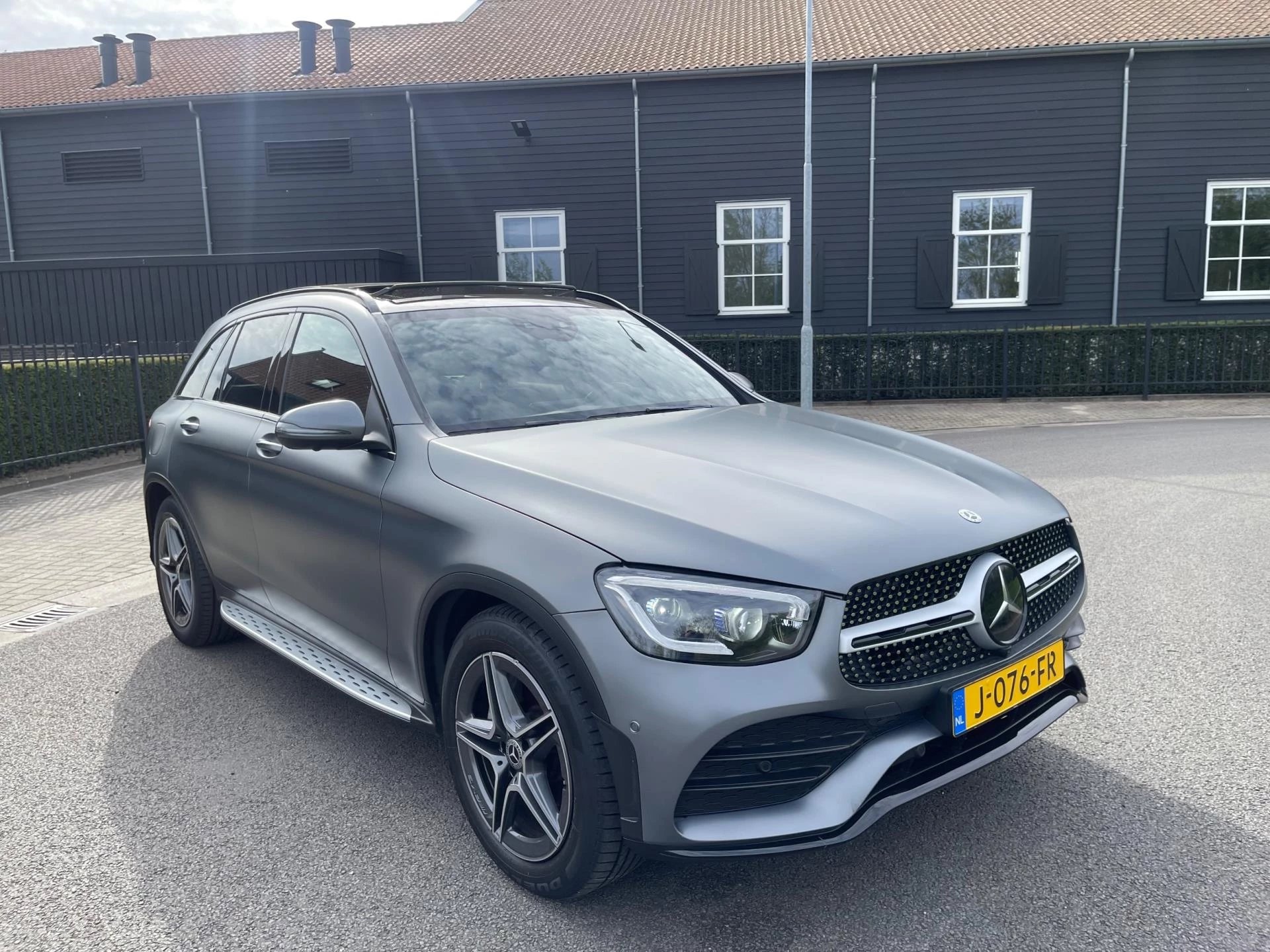 Hoofdafbeelding Mercedes-Benz GLC