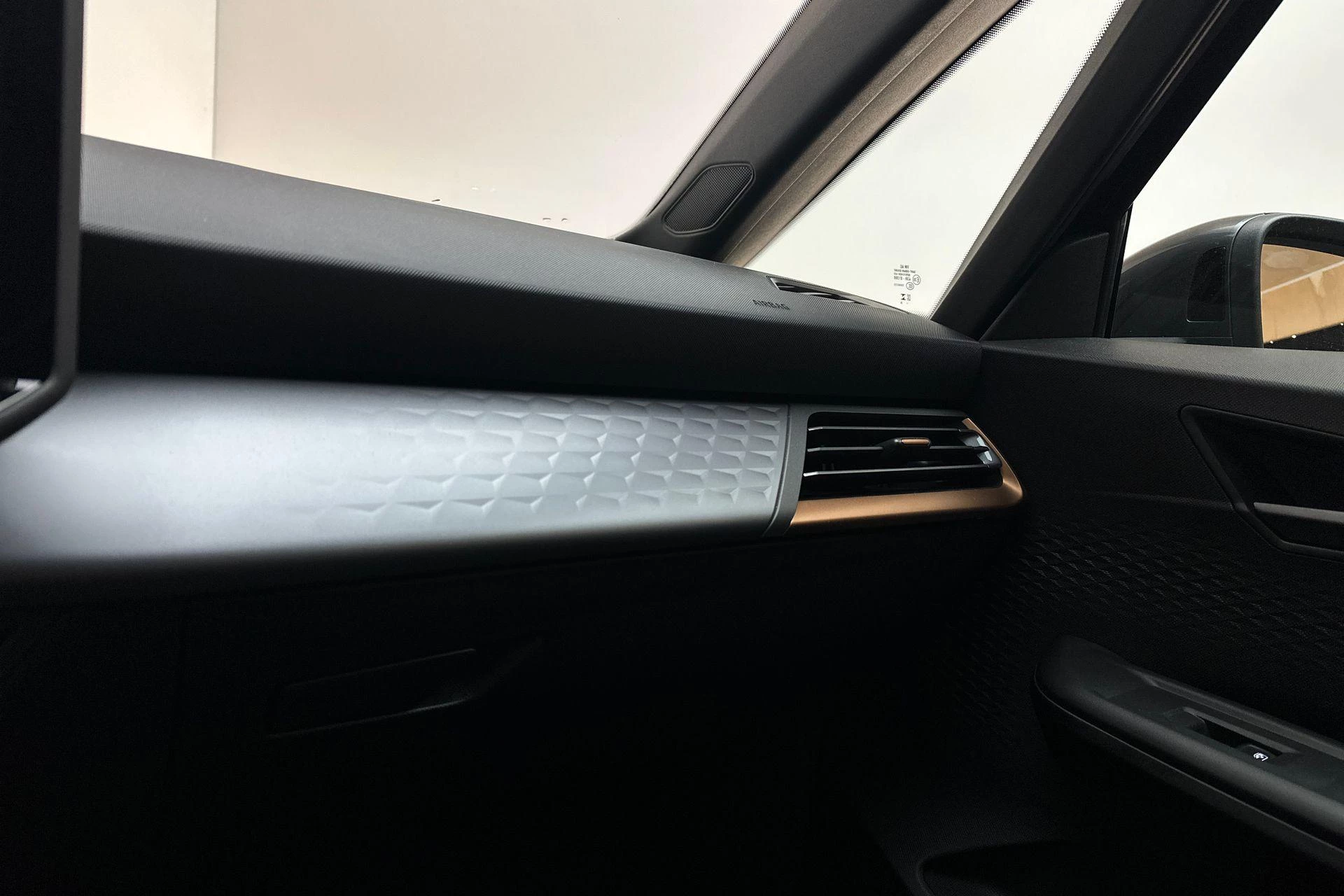 Hoofdafbeelding CUPRA Born