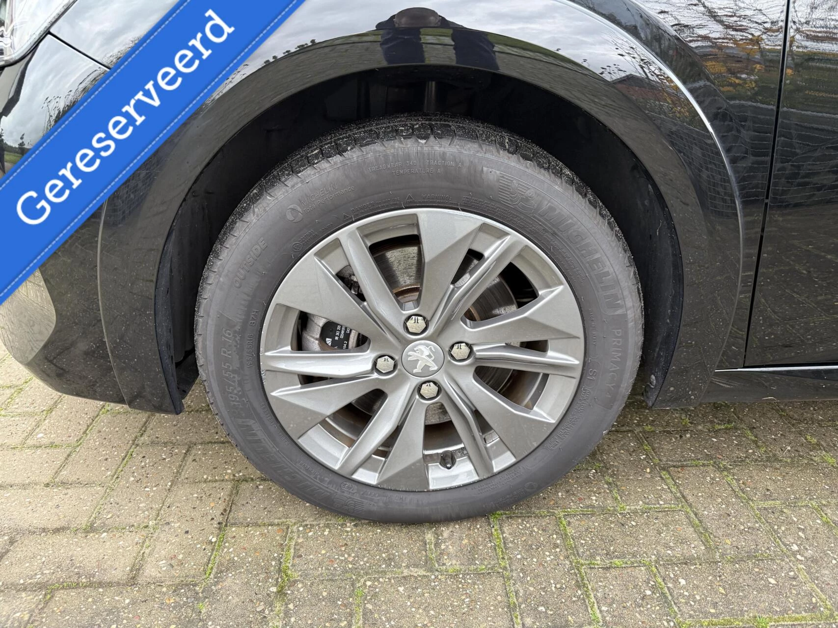 Hoofdafbeelding Peugeot e-208