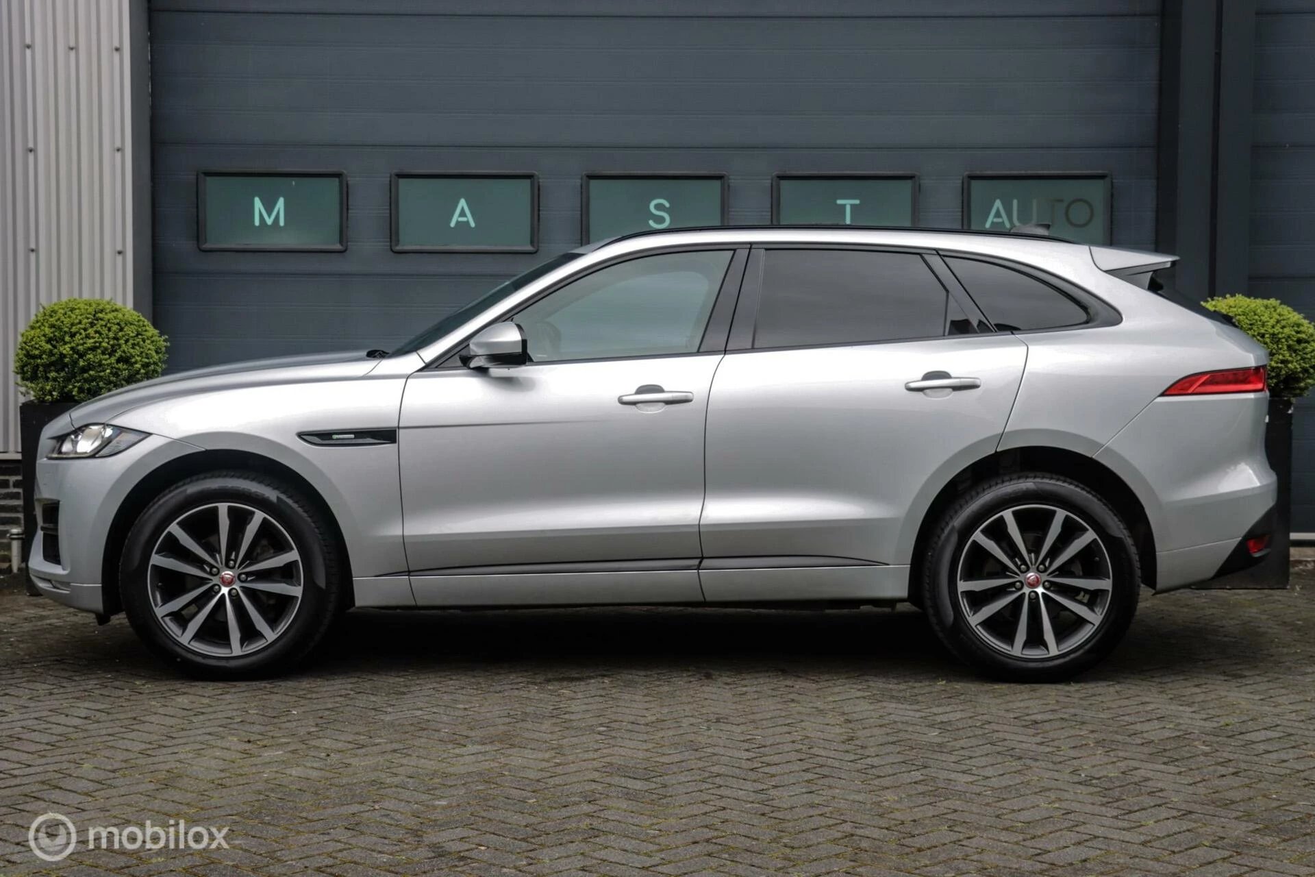 Hoofdafbeelding Jaguar F-PACE