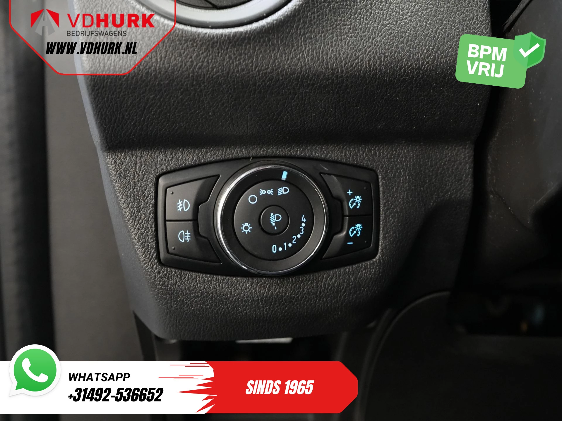 Hoofdafbeelding Ford Transit Courier
