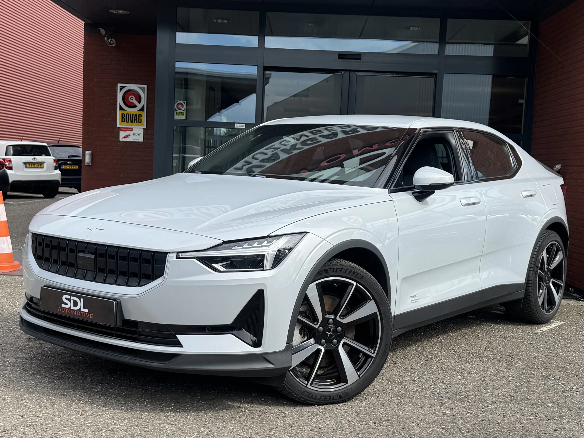 Hoofdafbeelding Polestar 2