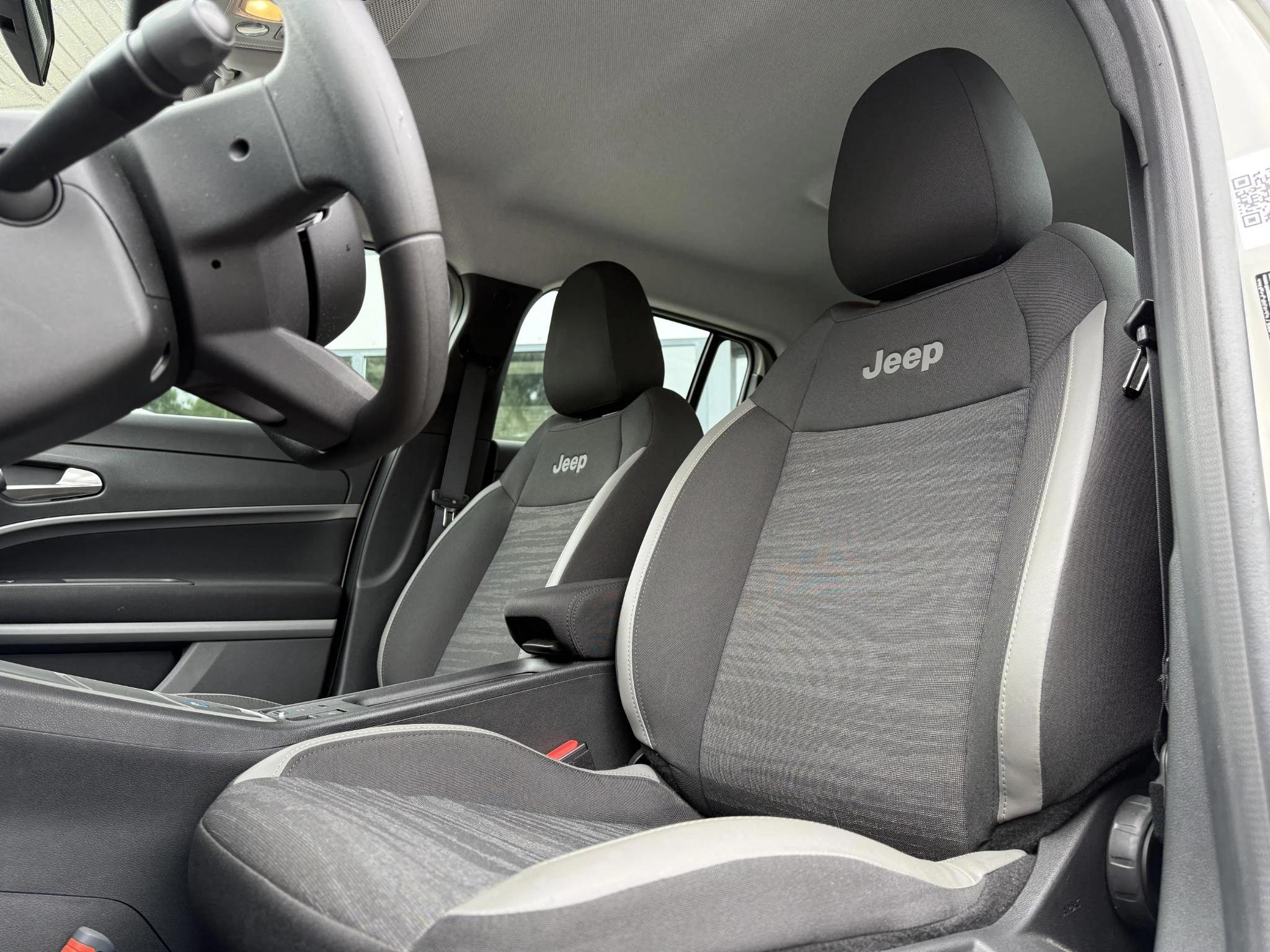Hoofdafbeelding Jeep Avenger