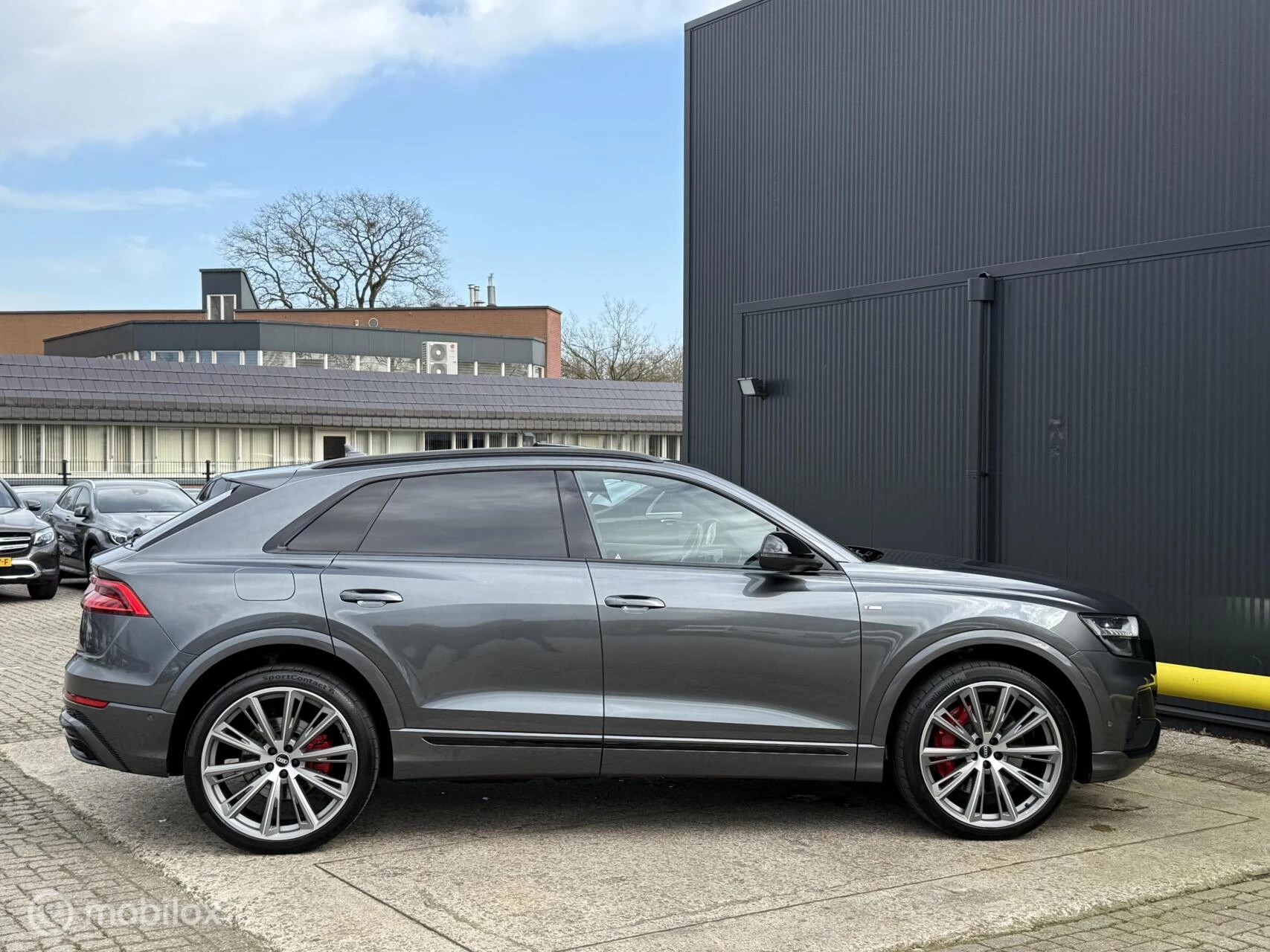Hoofdafbeelding Audi Q8