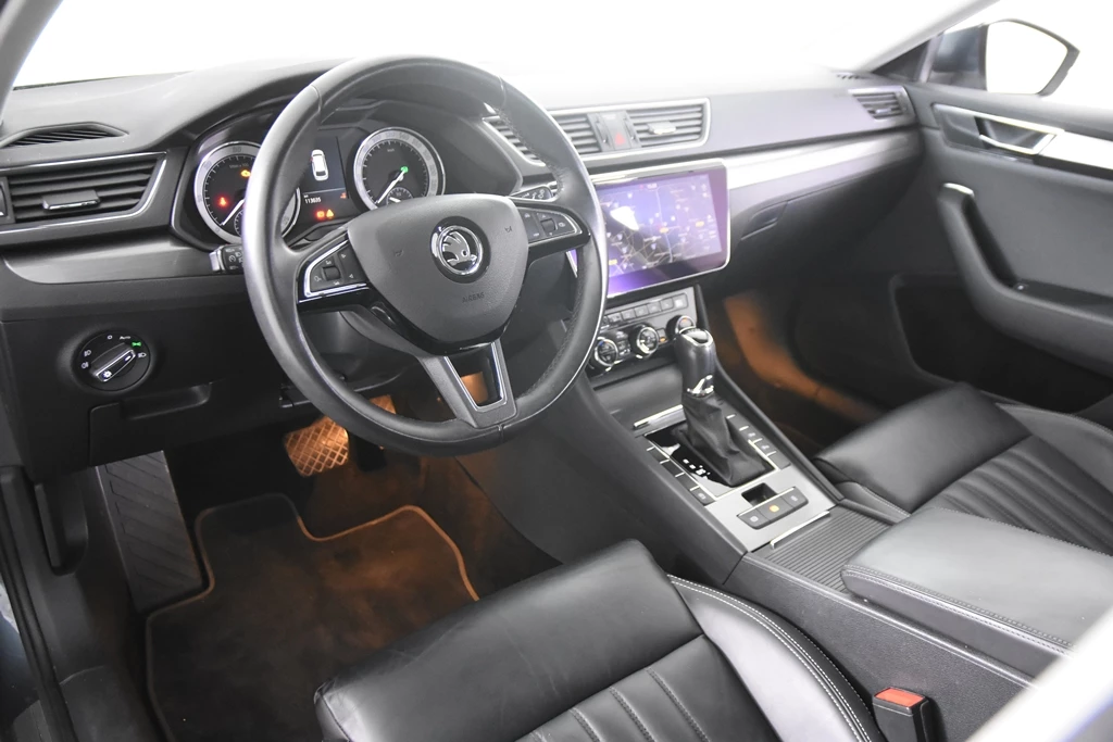 Hoofdafbeelding Škoda Superb