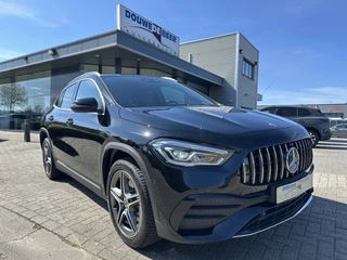 Hoofdafbeelding Mercedes-Benz GLA Mercedes-Benz GLA 250 e AMG Camera | Elekt. Klep | Excl. Interieur | Stoelverw.