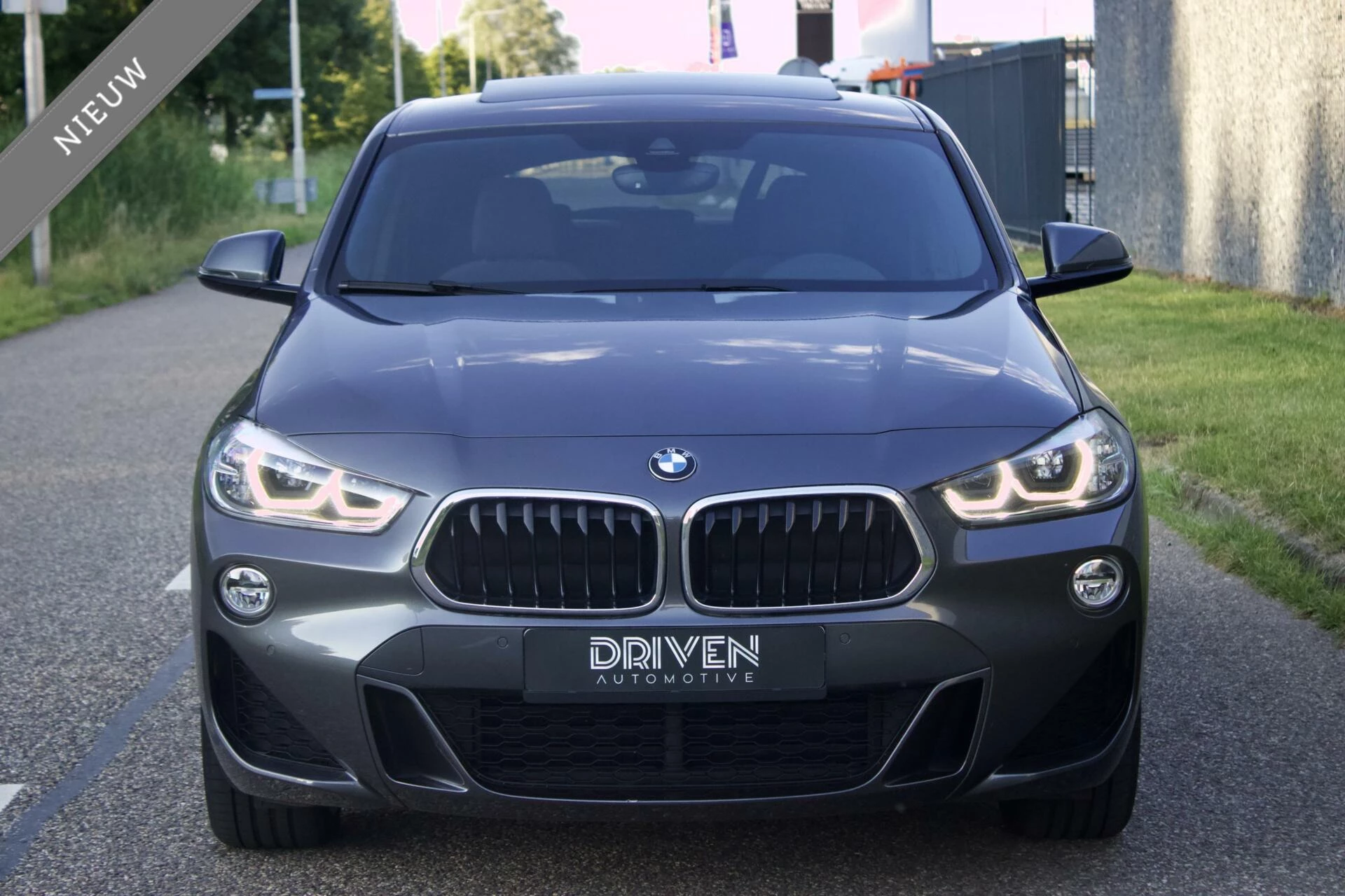 Hoofdafbeelding BMW X2