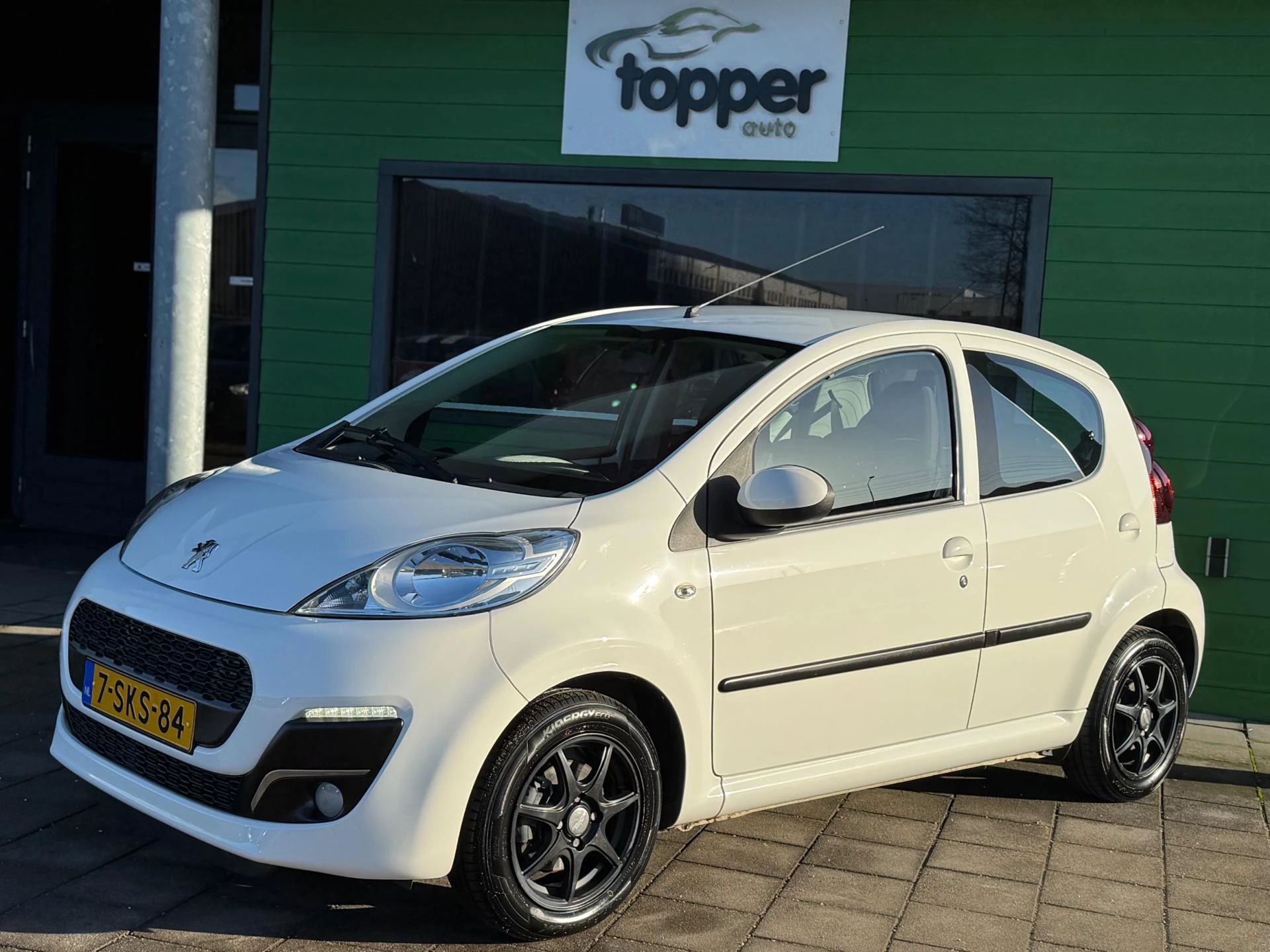 Hoofdafbeelding Peugeot 107