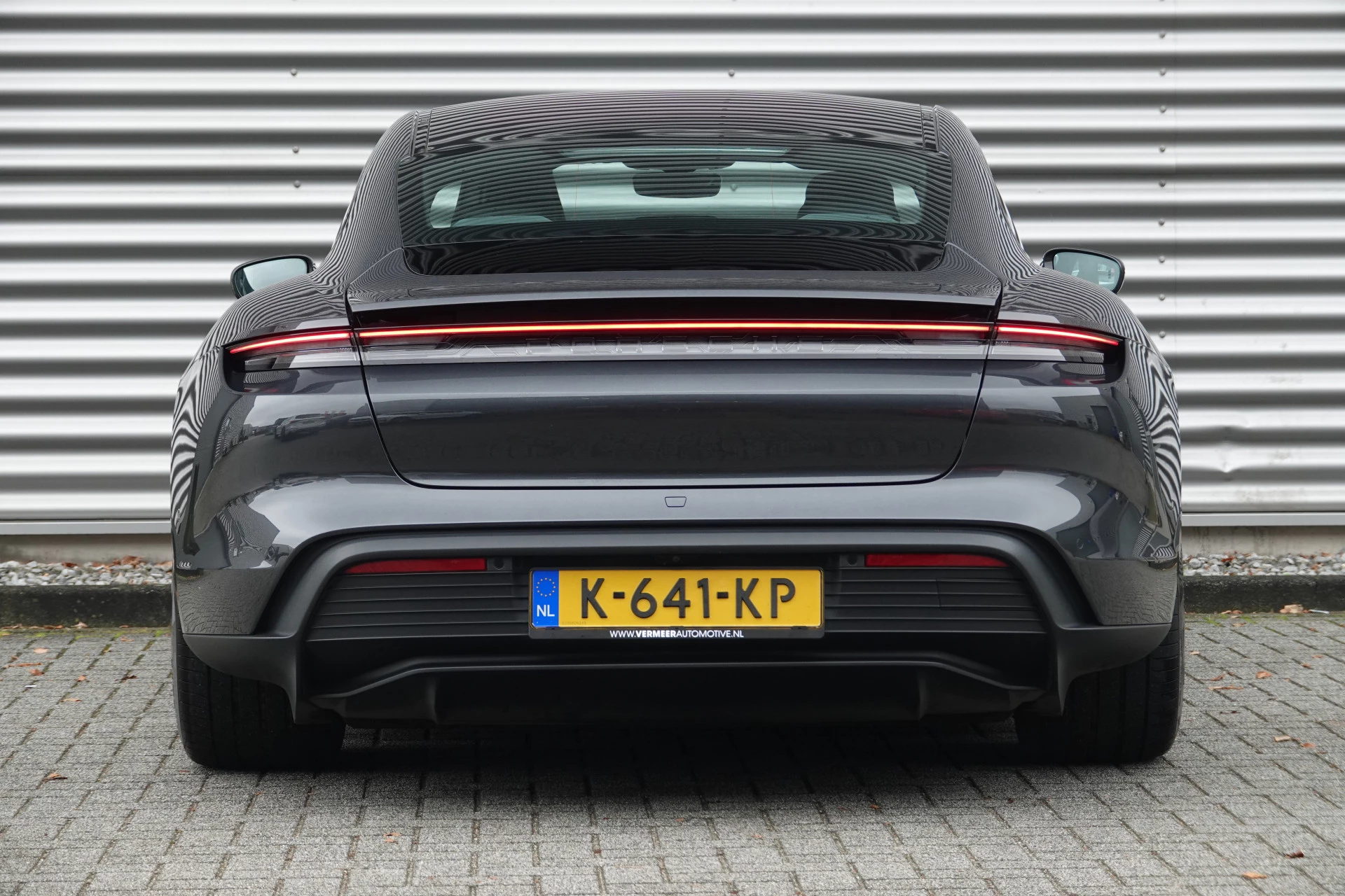 Hoofdafbeelding Porsche Taycan