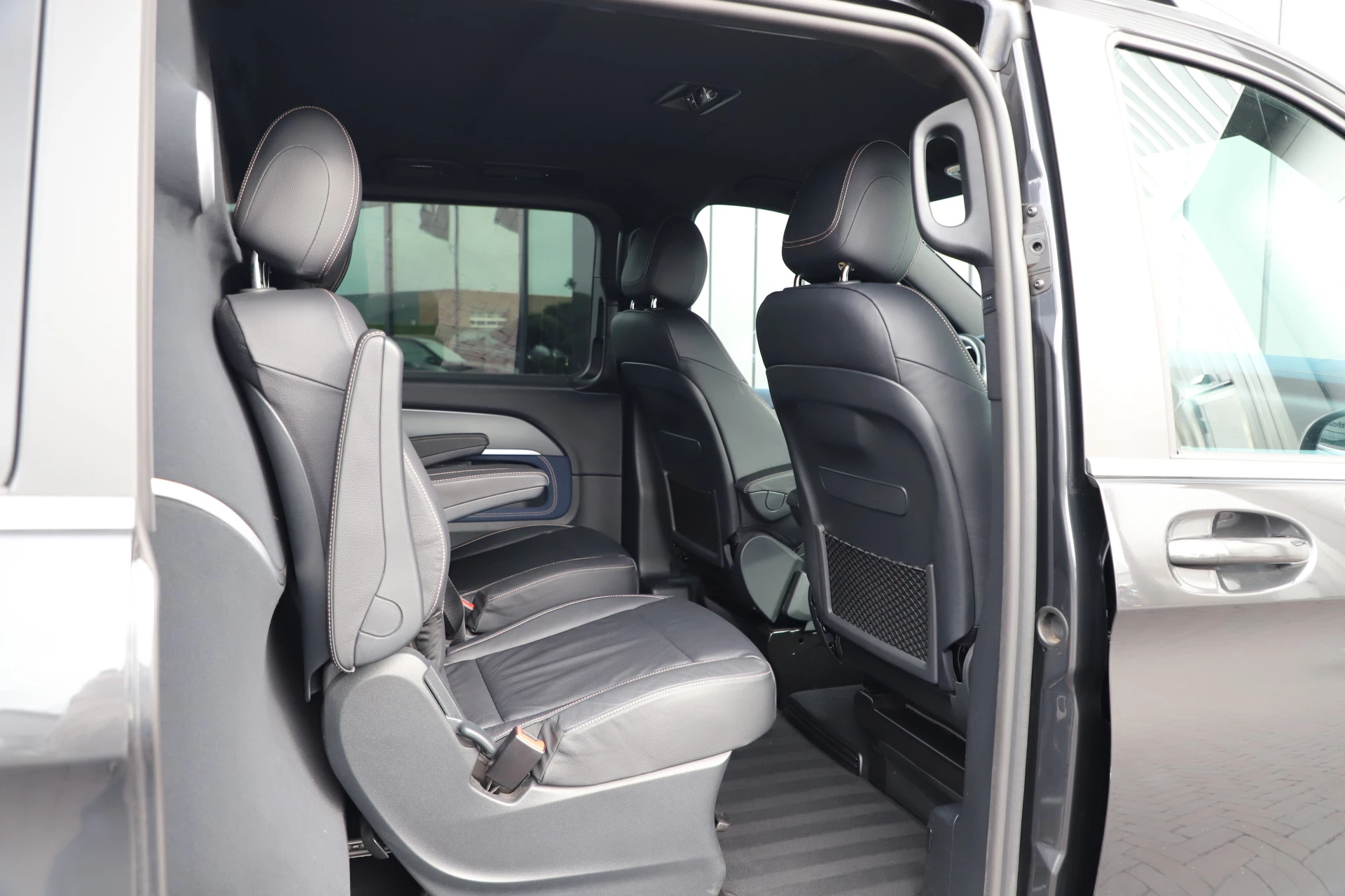 Hoofdafbeelding Mercedes-Benz EQV