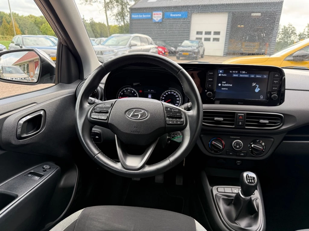Hoofdafbeelding Hyundai i10
