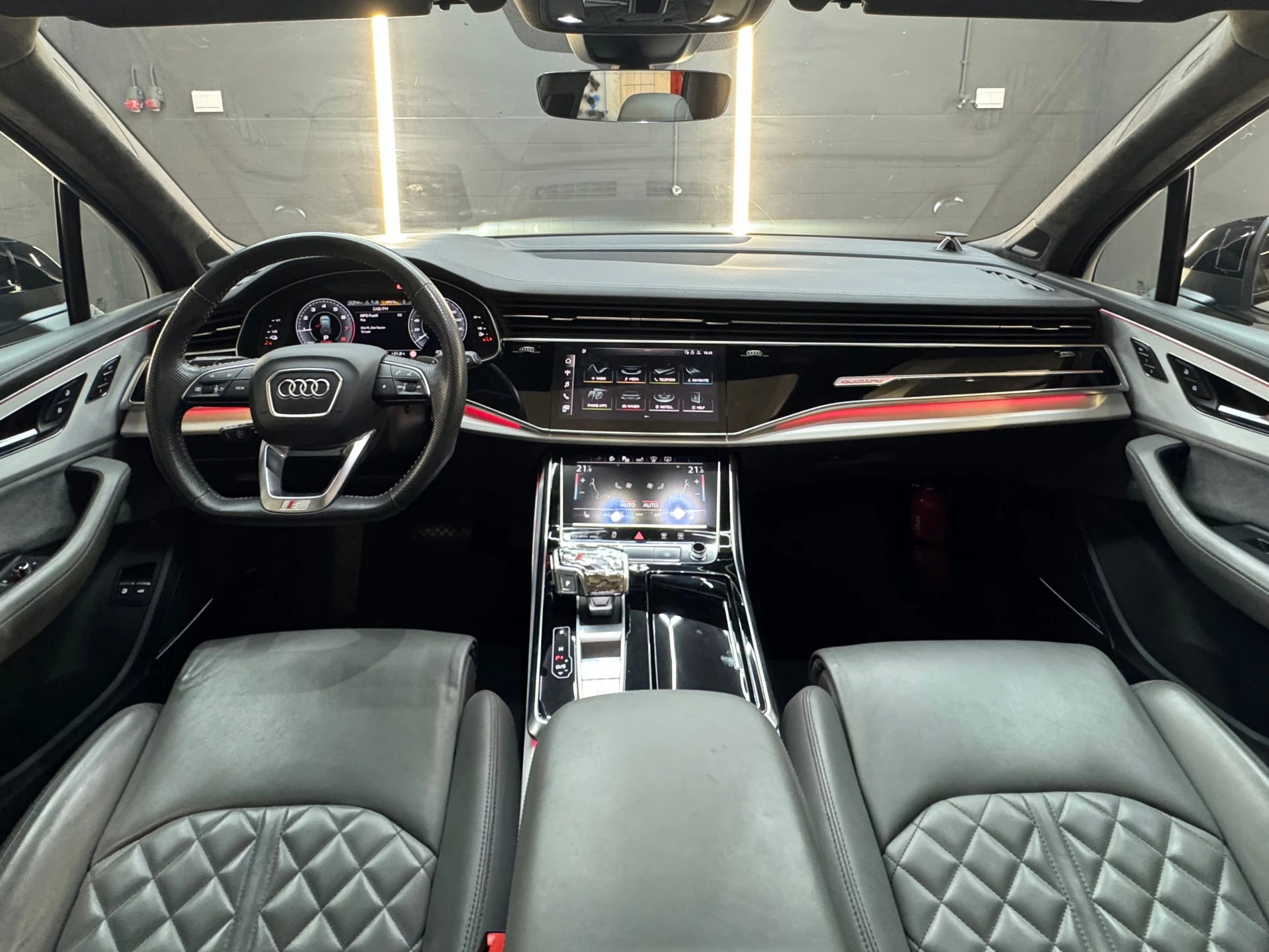 Hoofdafbeelding Audi Q7