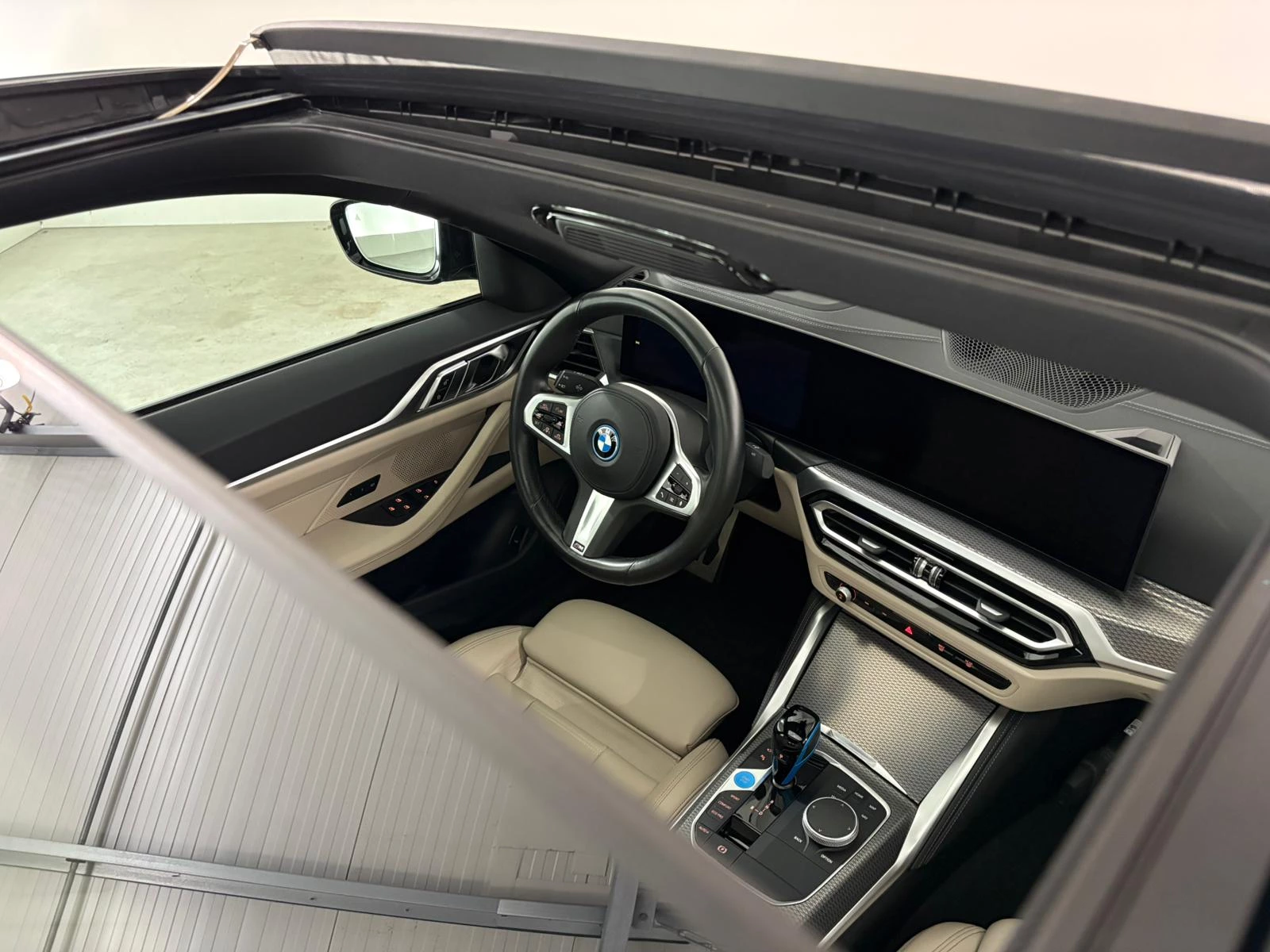 Hoofdafbeelding BMW i4