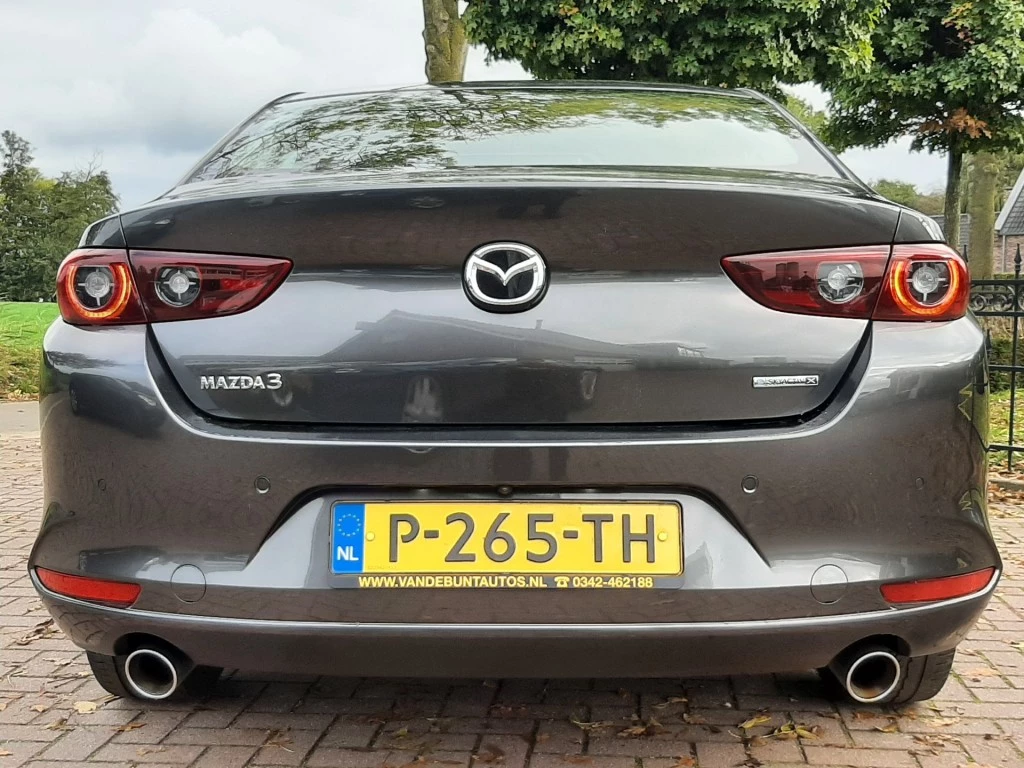 Hoofdafbeelding Mazda 3