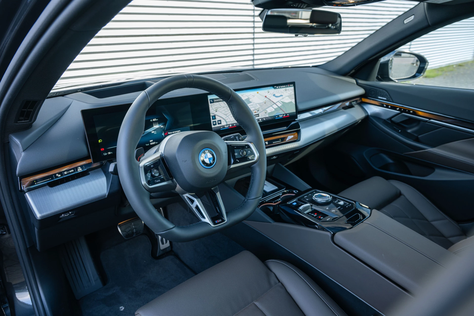 Hoofdafbeelding BMW i5