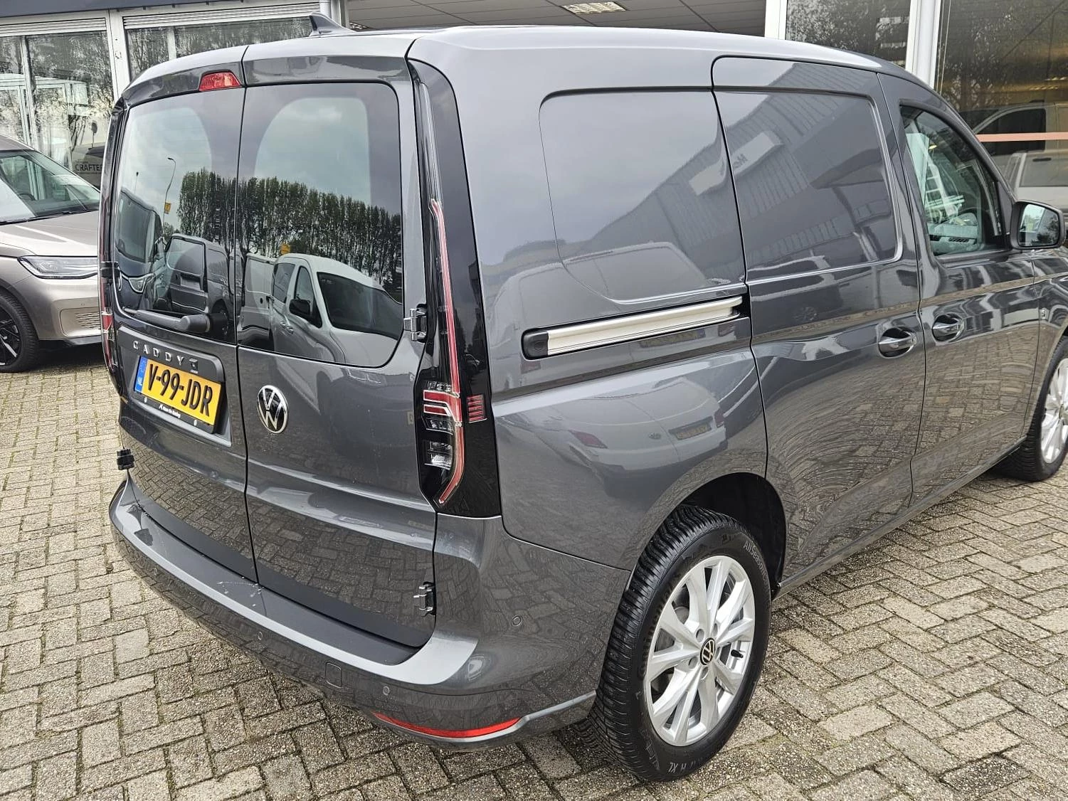 Hoofdafbeelding Volkswagen Caddy