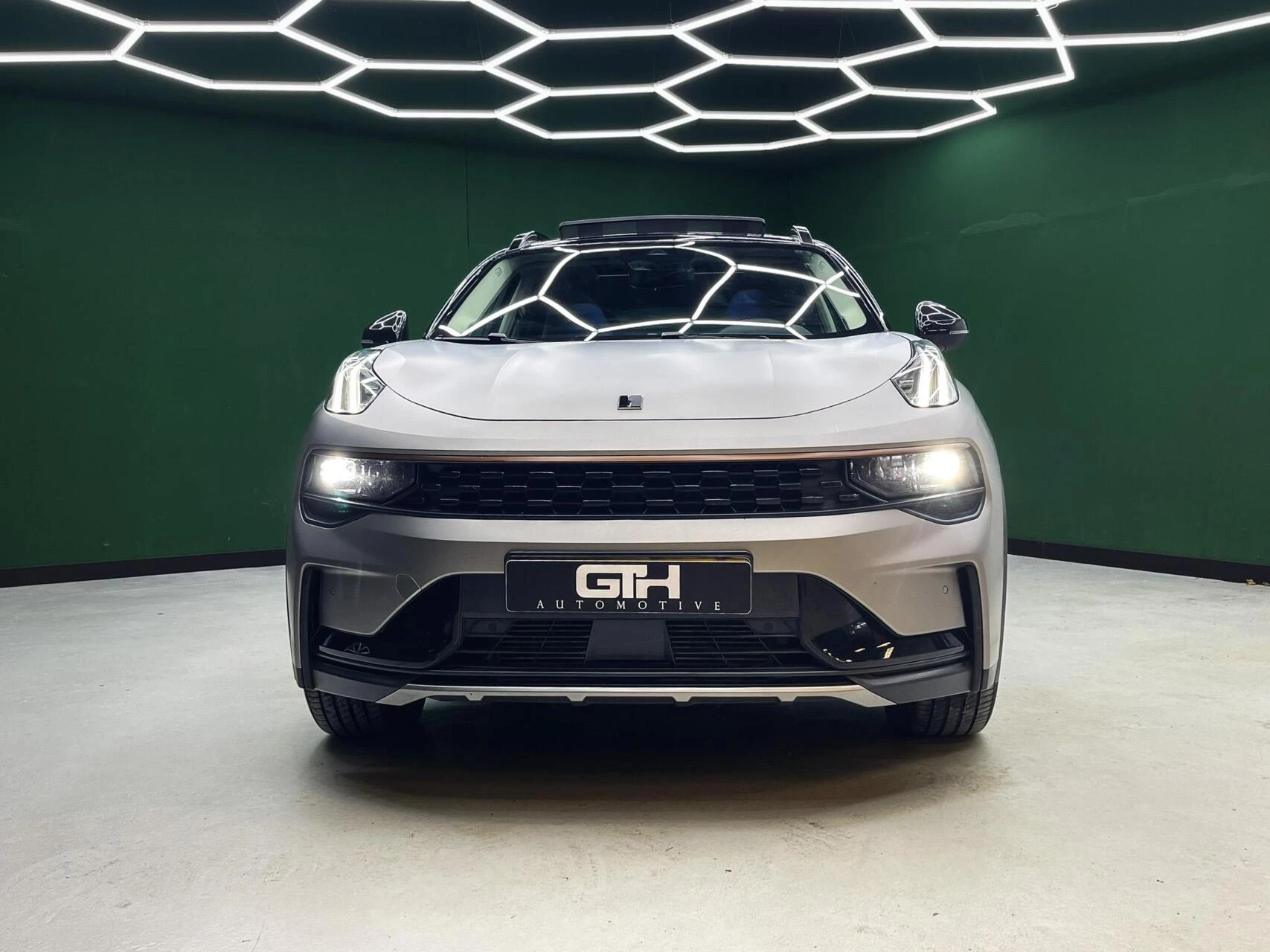 Hoofdafbeelding Lynk & Co 01