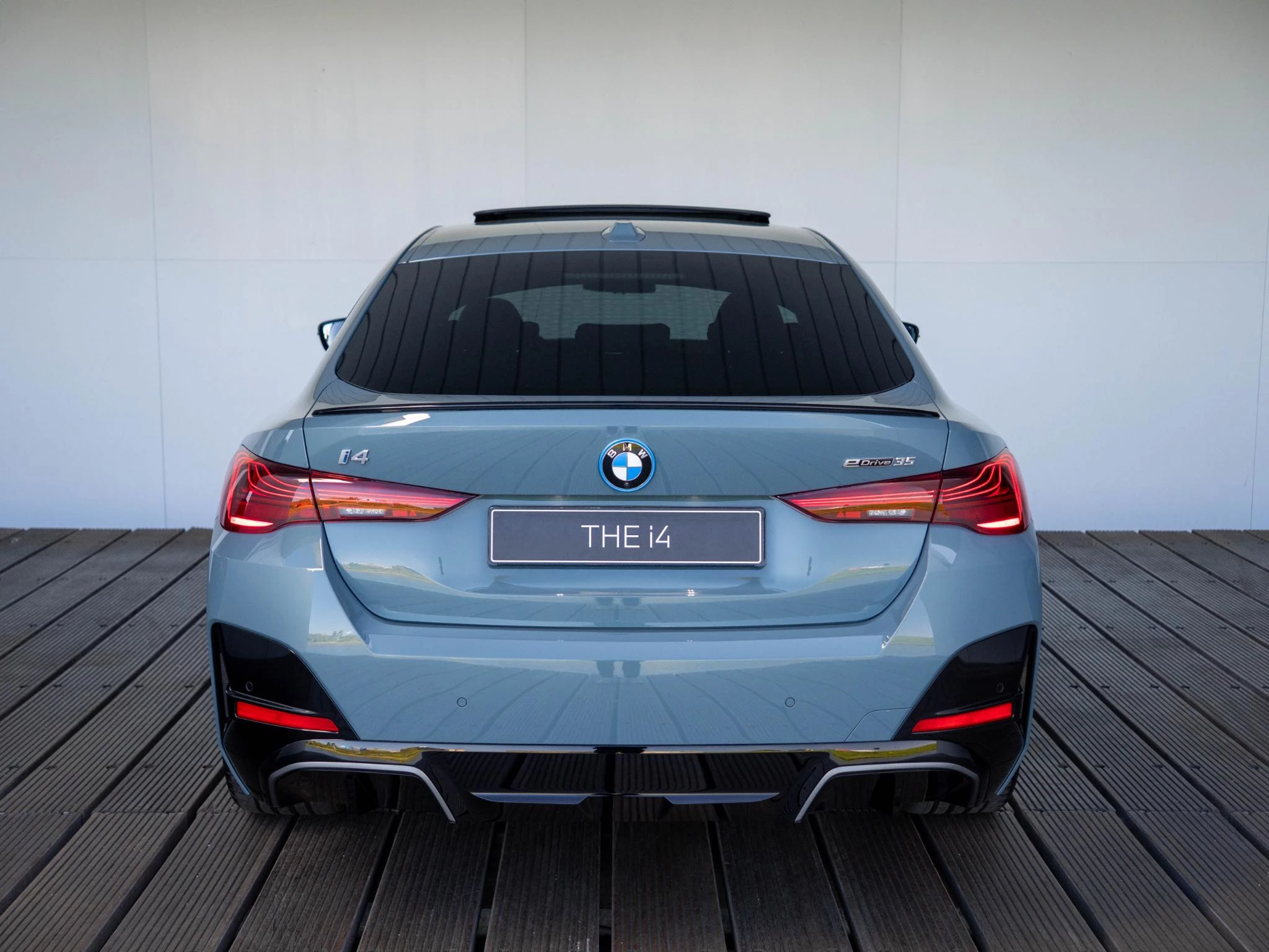 Hoofdafbeelding BMW i4