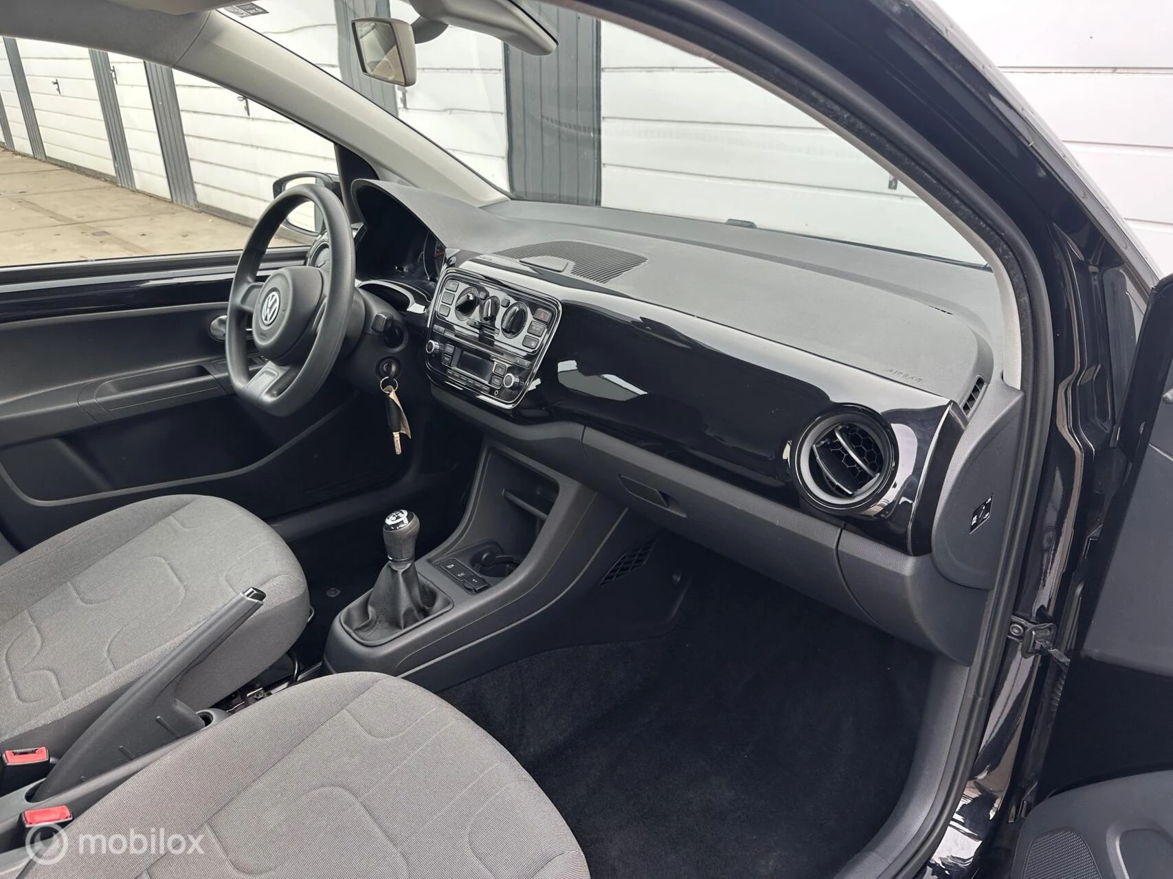 Hoofdafbeelding Volkswagen up!