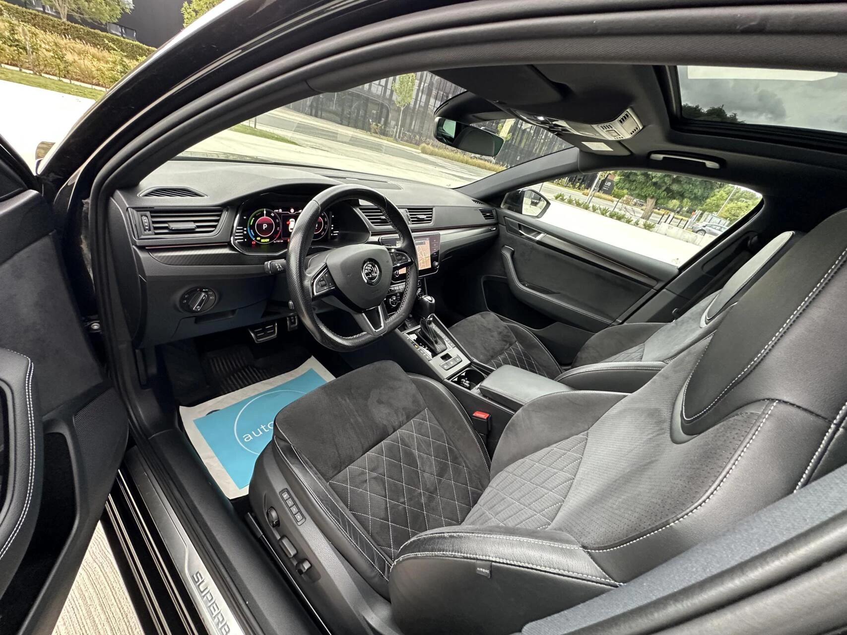 Hoofdafbeelding Škoda Superb