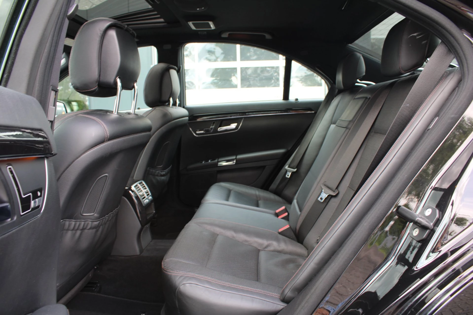 Hoofdafbeelding Mercedes-Benz S-Klasse