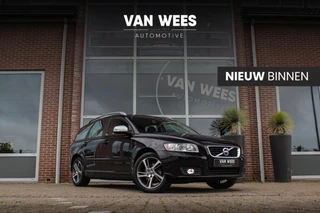 Volvo V50 2.0 Kinetic | NL auto | 3e eigenaar | Xenon | Stoelverwarming | Cruise control | Navigatie | 17 inch | Climate control | PDC | Trekhaak afneembaar | Dakrails | Origineel